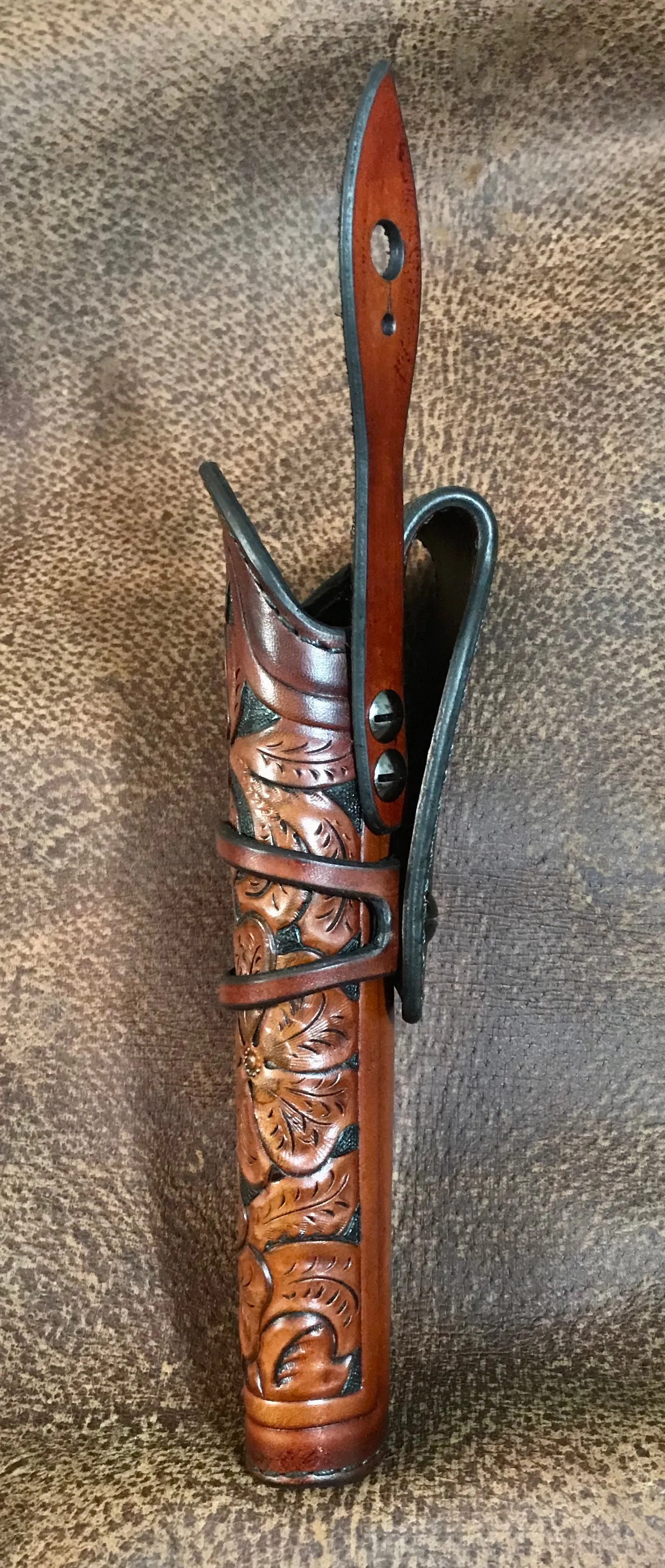 Hand Tooled Leather Holster for Colt SAA, Ruger Vaquero 5 1/2"