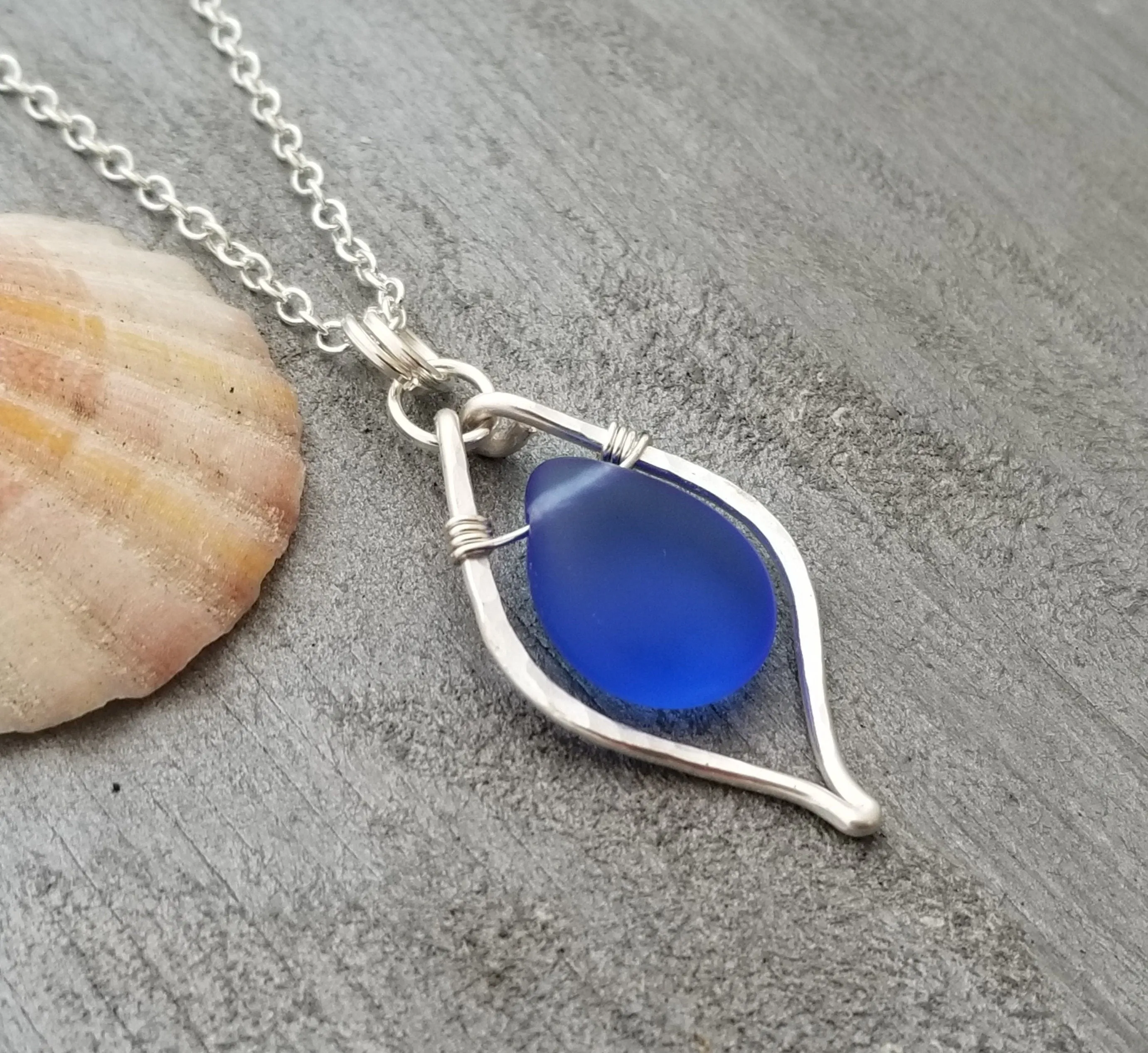 Hawaiian Jewelry Sea Glass Necklace, Hammered Wire Cobalt Blue Necklace, Sea Glass Jewelry Birthday Gifts (September Birthstone Jewelry)
