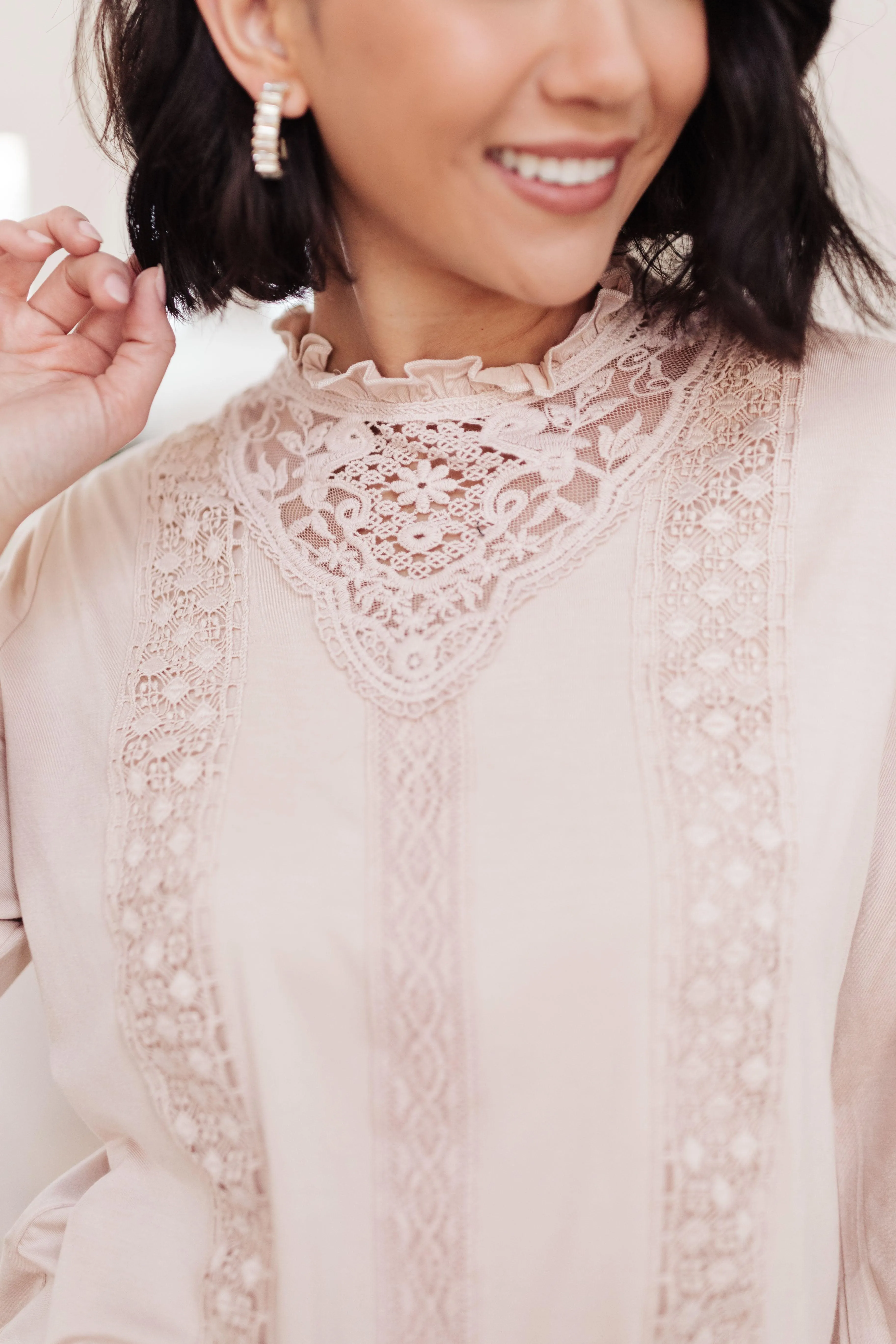 Hazel Blues® | Picture This Top In Blush