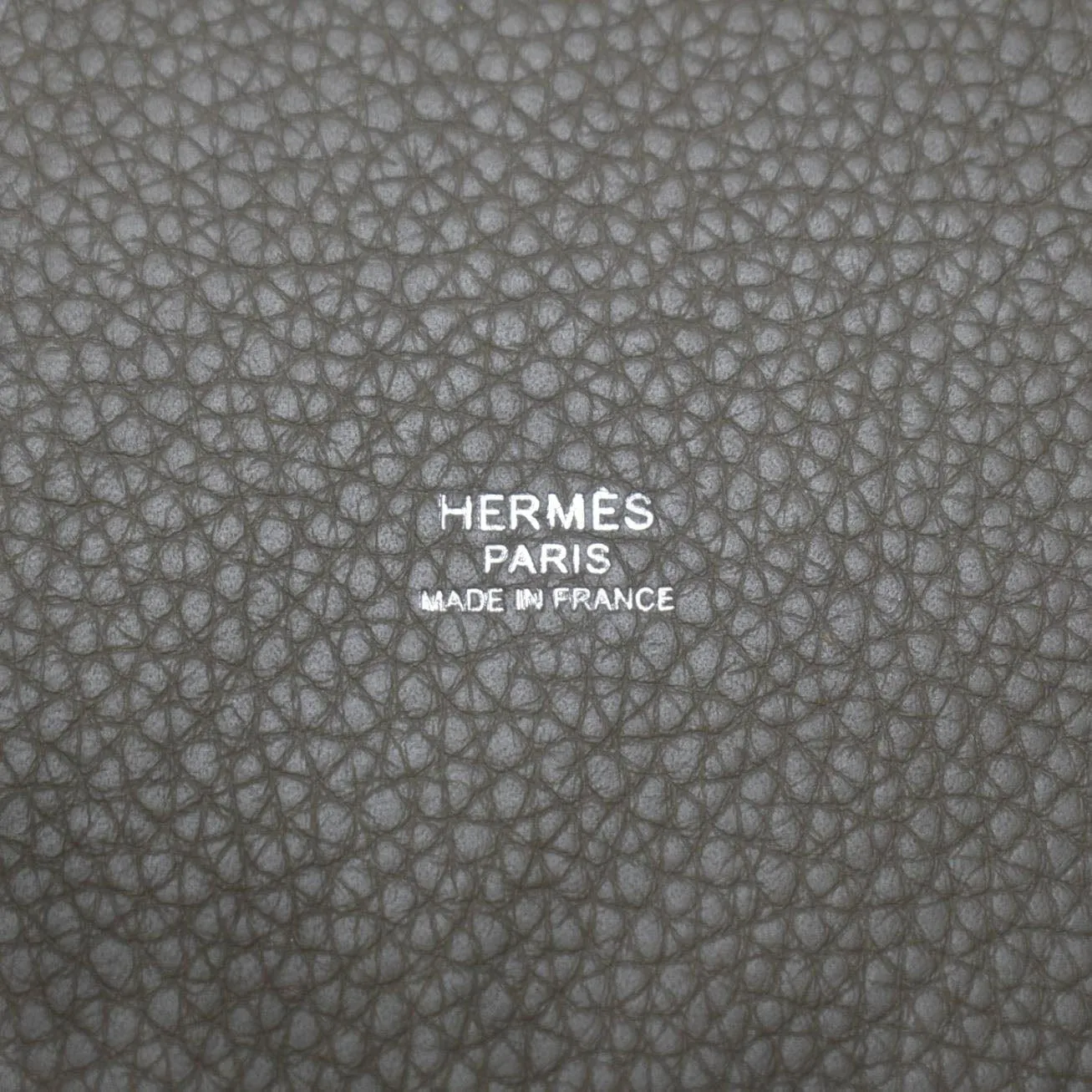 HERMES Picotin Lock 22 MM Taurillon Clemence Leather Hobo Bag Etoupe