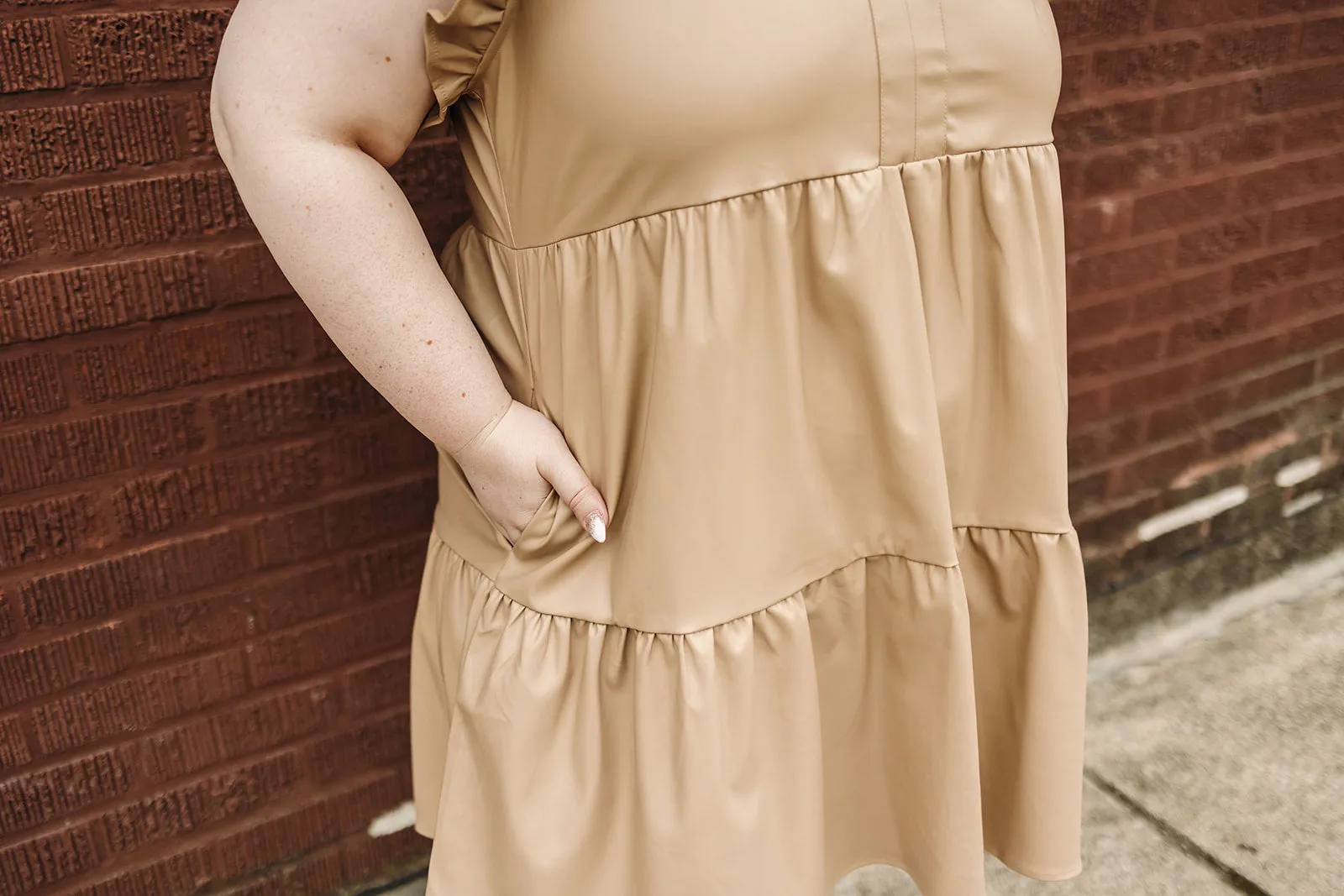kaya dress in sand