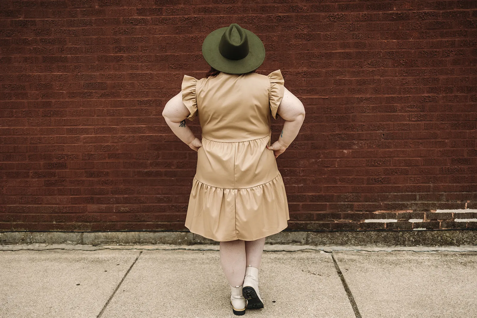 kaya dress in sand