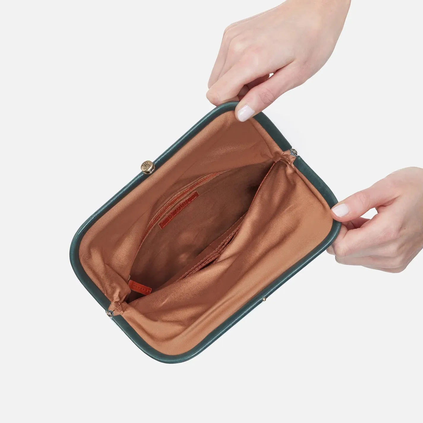 Lauren Wristlet In Polished Leather
