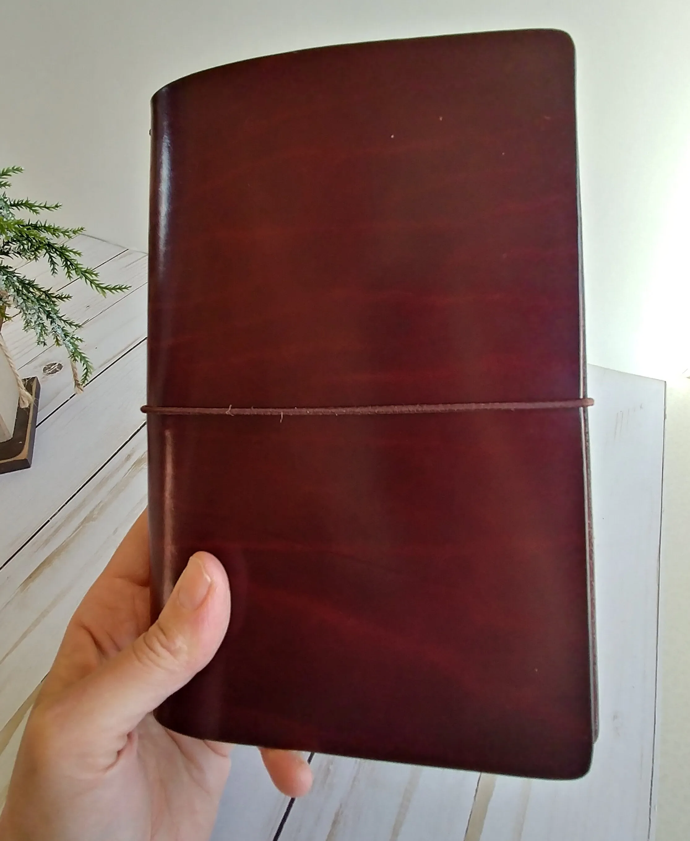 Leather Planner Cover, B6 Traveler's Notebook,  Classic clover, Full Grain Leather Journal in two sizes