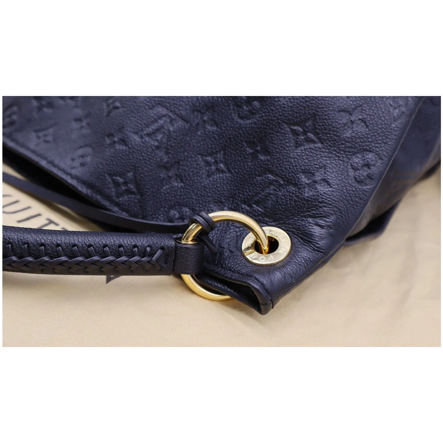 LOUIS VUITTON Artsy MM Empreinte Leather Shoulder Bag Black