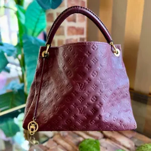LOUIS VUITTON Artsy MM Flamme Empriente Leather Hobo