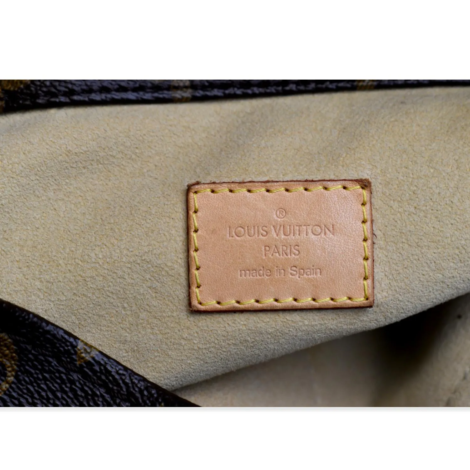 LOUIS VUITTON Artsy MM Monogram Canvas Hobo Bag Brown