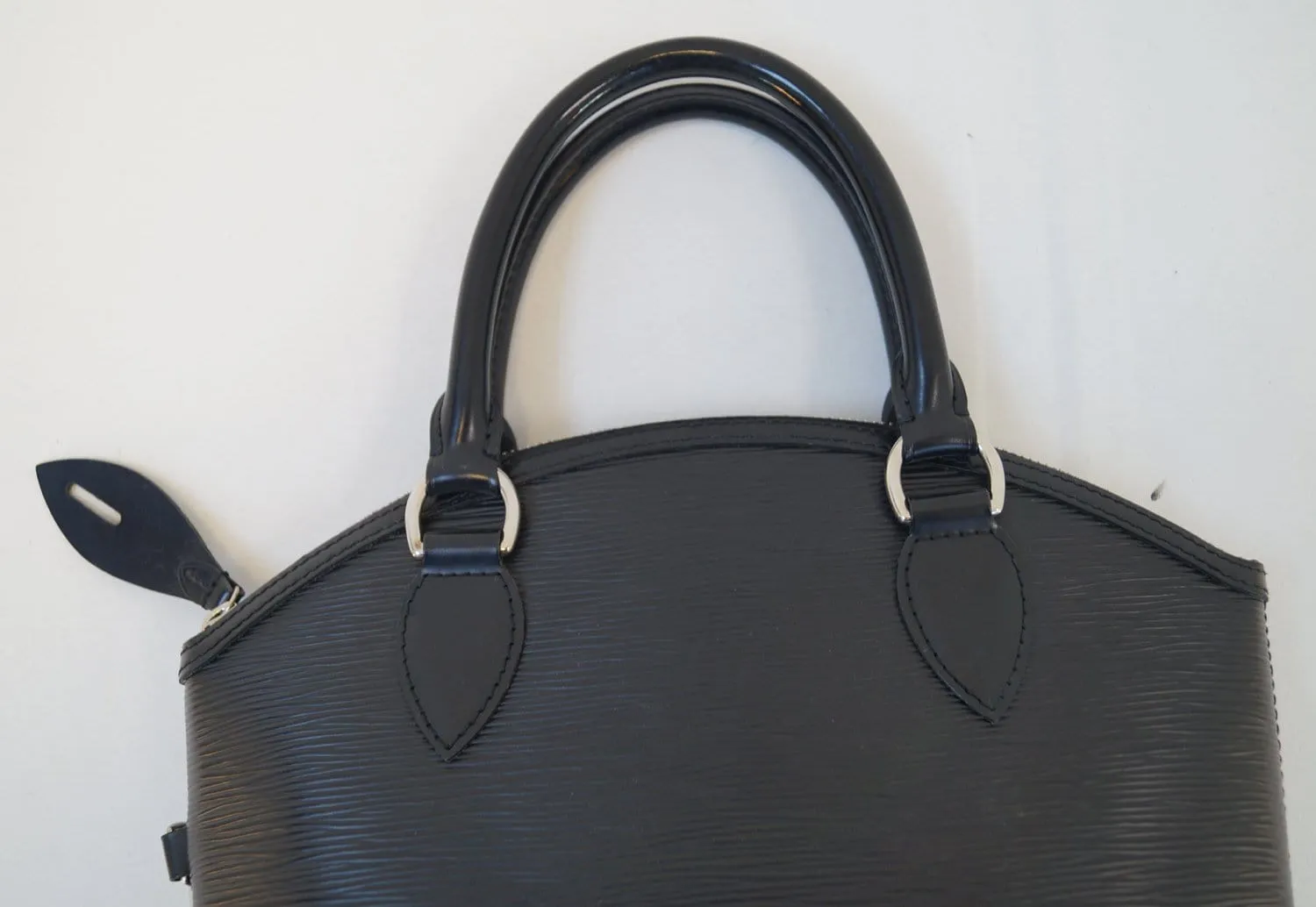 LOUIS VUITTON Black Epi Leather Lockit Satchel Bag