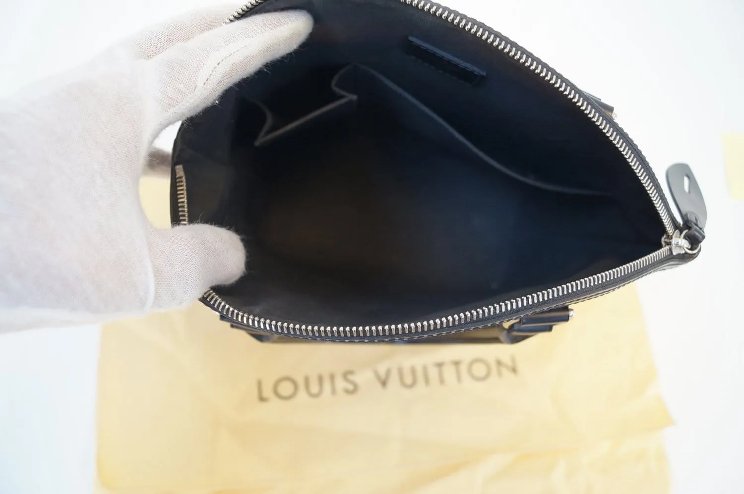 LOUIS VUITTON Black Epi Leather Lockit Satchel Bag