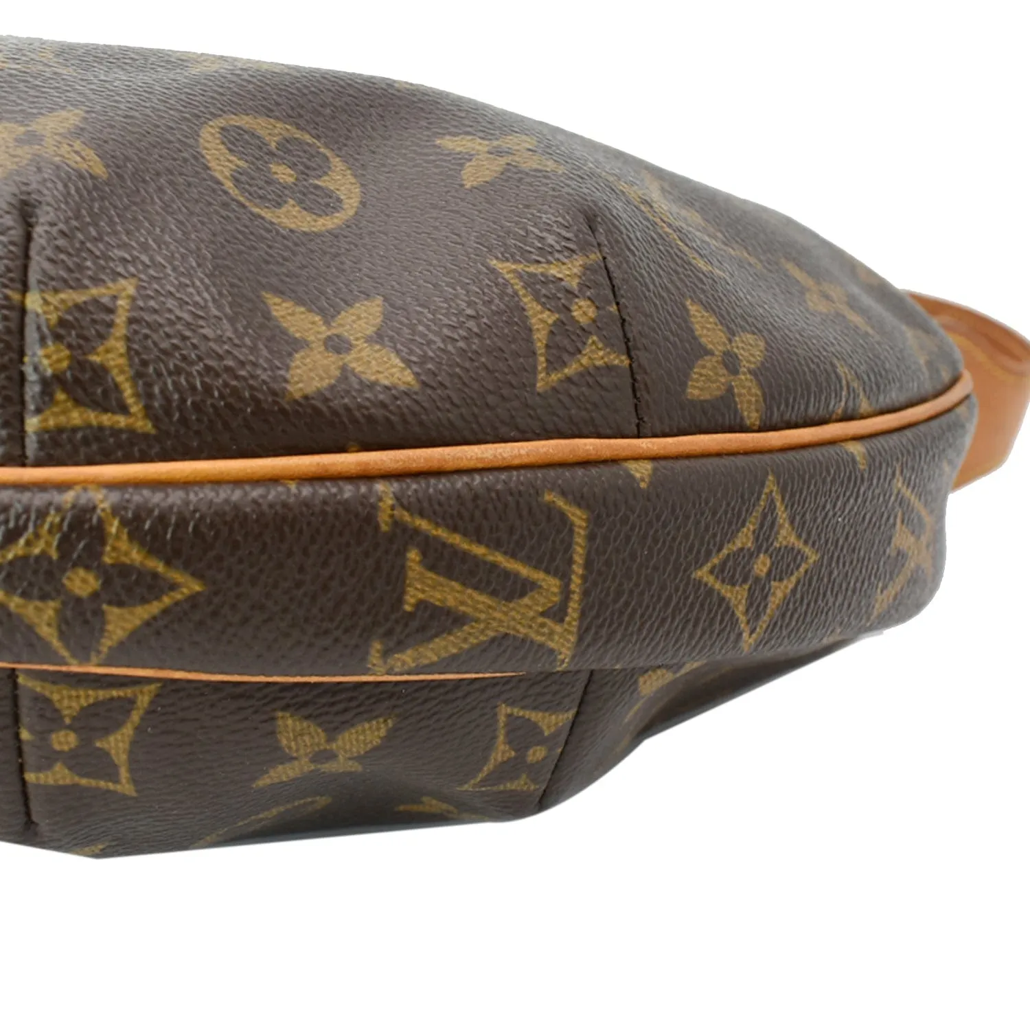 LOUIS VUITTON Croissant MM Monogram Canvas Hobo Bag Brown
