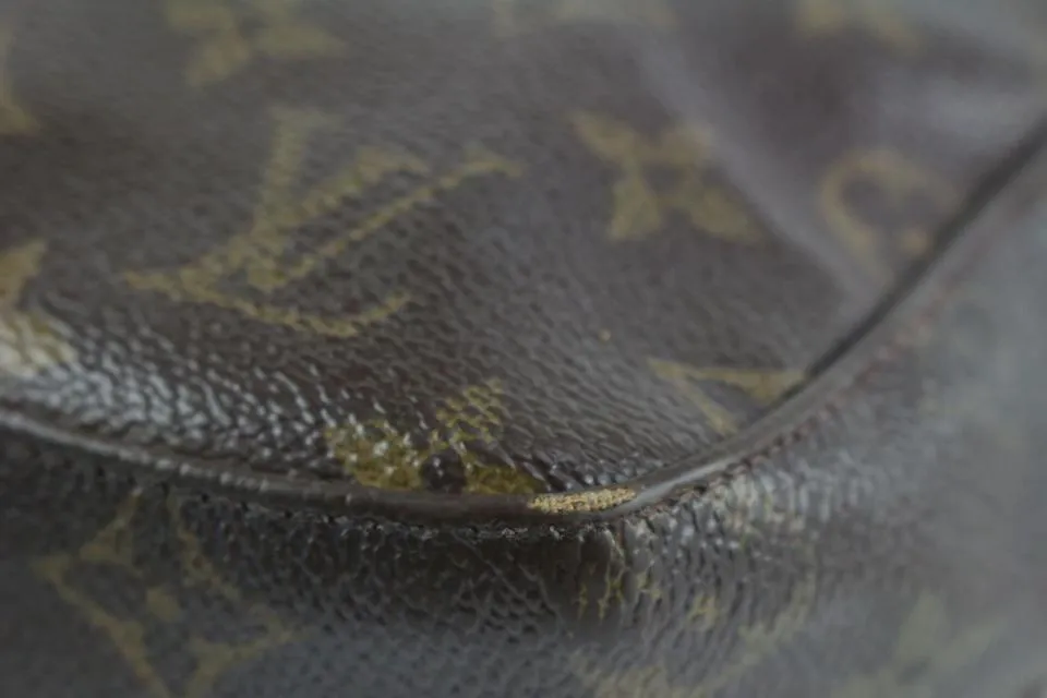 Louis Vuitton Discontinued Monogram Loopin MM Zip Hobo 5LZ1209
