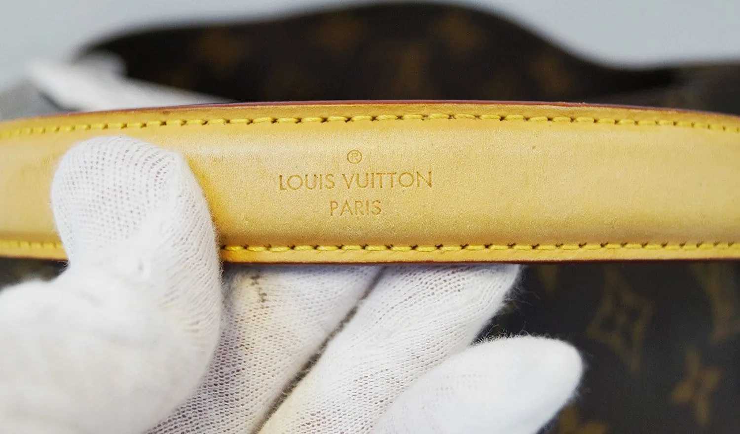 LOUIS VUITTON Metis Hobo Monogram Shoulder Bag with Strap