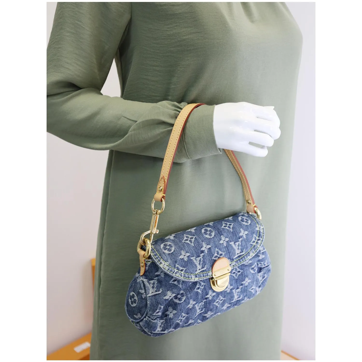 LOUIS VUITTON Mini Pleaty Monogram Denim Shoulder Handbag Blue