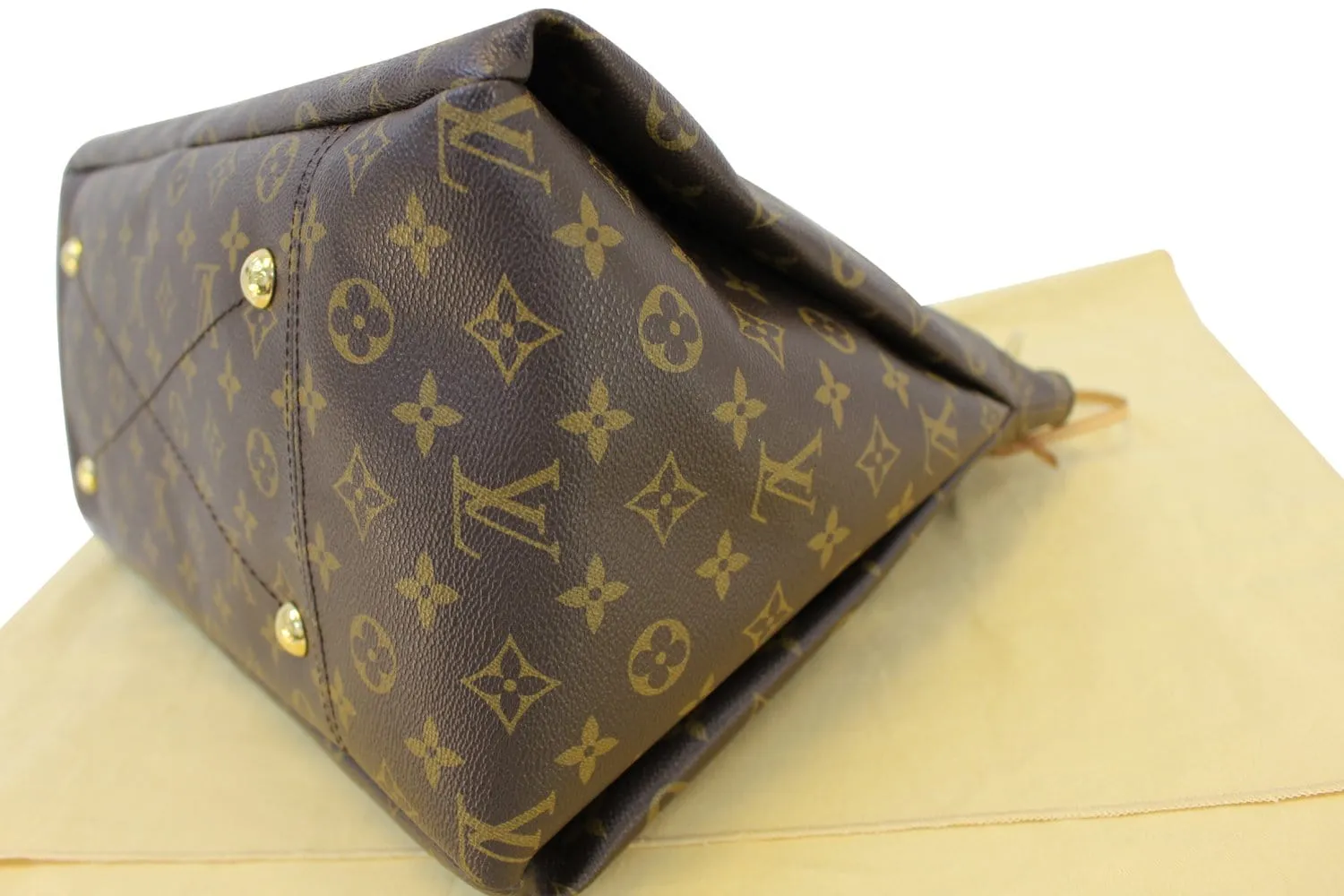 LOUIS VUITTON Monogram Canvas Artsy MM Hobo Shoulder Bag