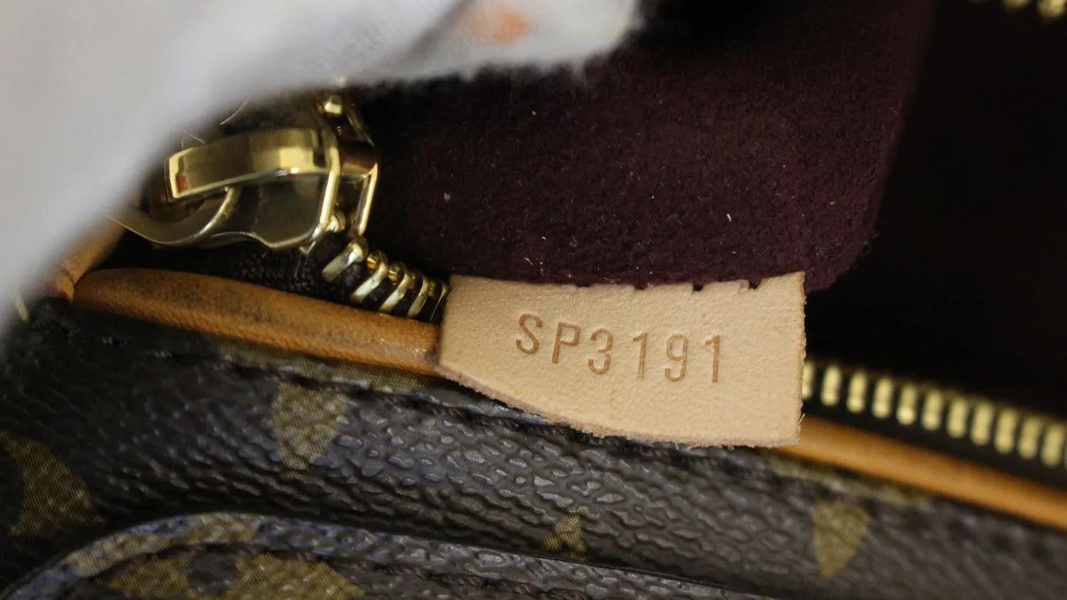 LOUIS VUITTON Monogram Canvas Aurore Olympe Satchel Bag