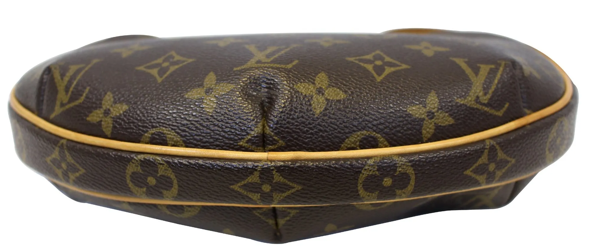 LOUIS VUITTON Monogram Canvas Croissant MM Shoulder Bag