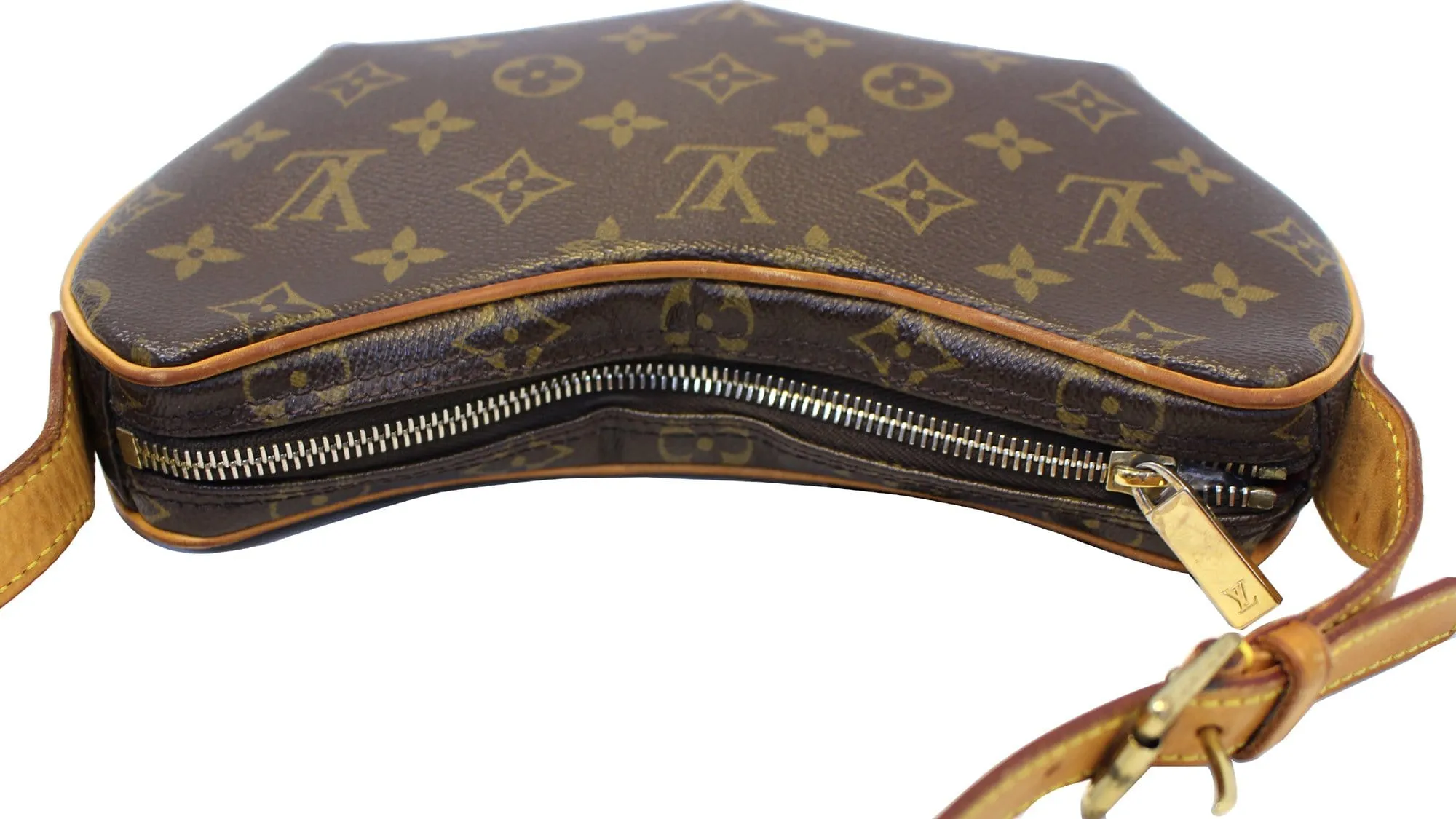 LOUIS VUITTON Monogram Canvas Croissant MM Shoulder Bag