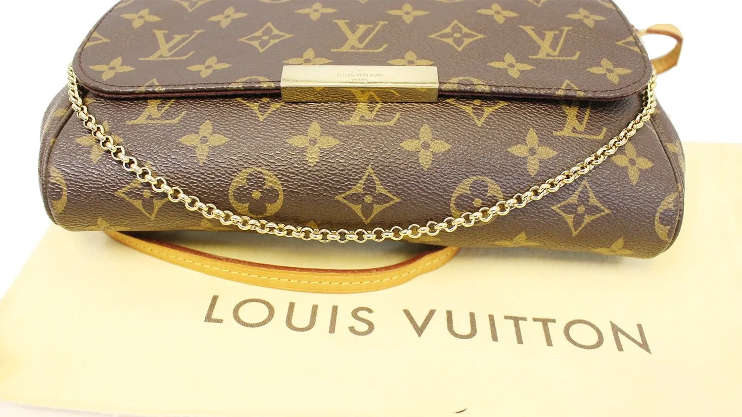 LOUIS VUITTON Monogram Canvas Favorite MM Crossbody Bag