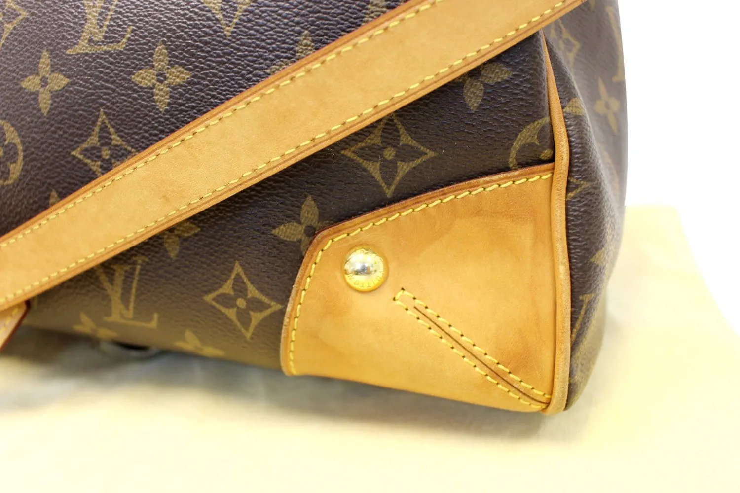 LOUIS VUITTON Monogram Canvas Retiro PM Satchel Bag