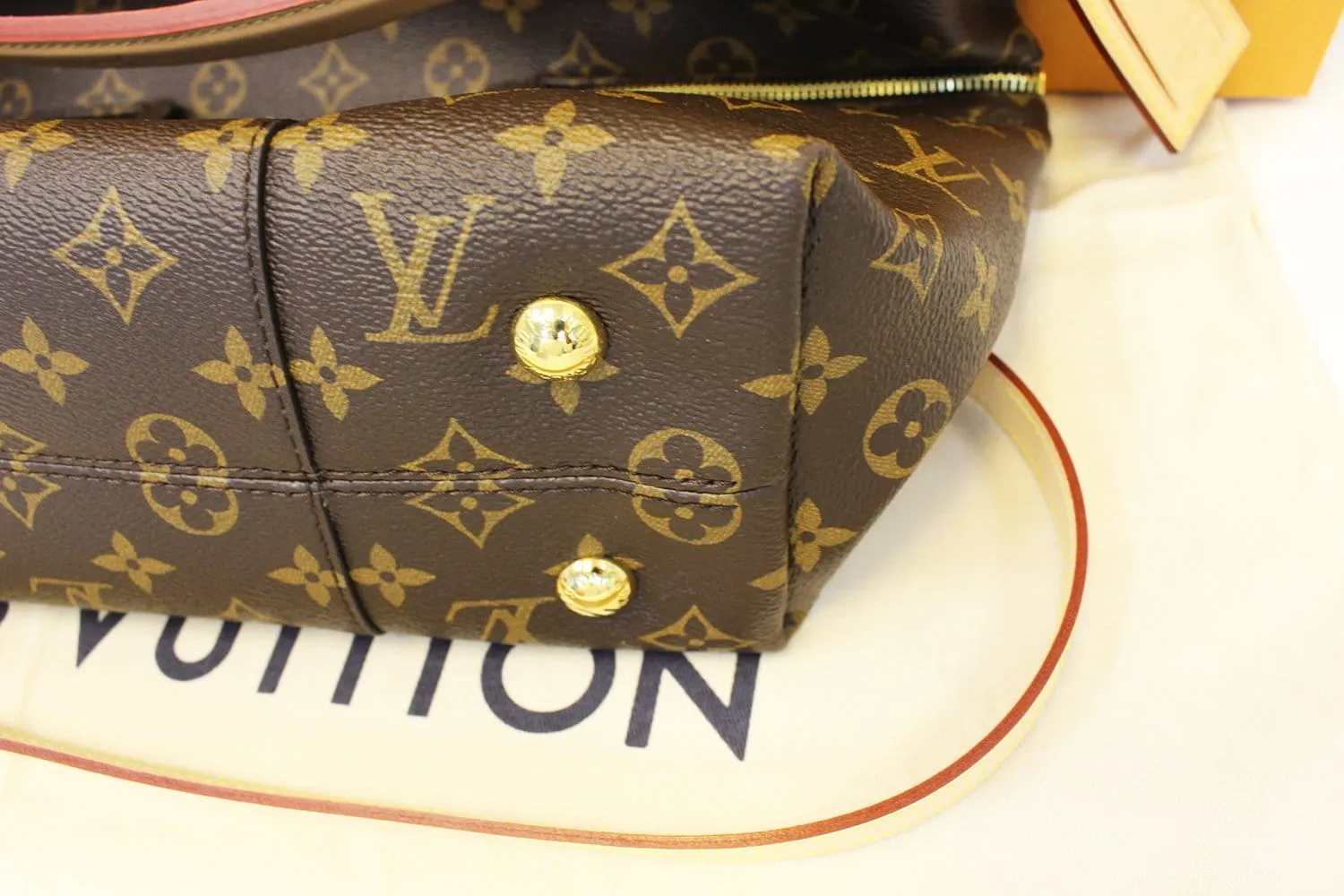 LOUIS VUITTON Monogram Melie Hobo Shoulder Bag