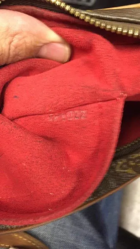 LOUIS VUITTON Monogram Pochette Croissant PM Shoulder Bag - Final Call