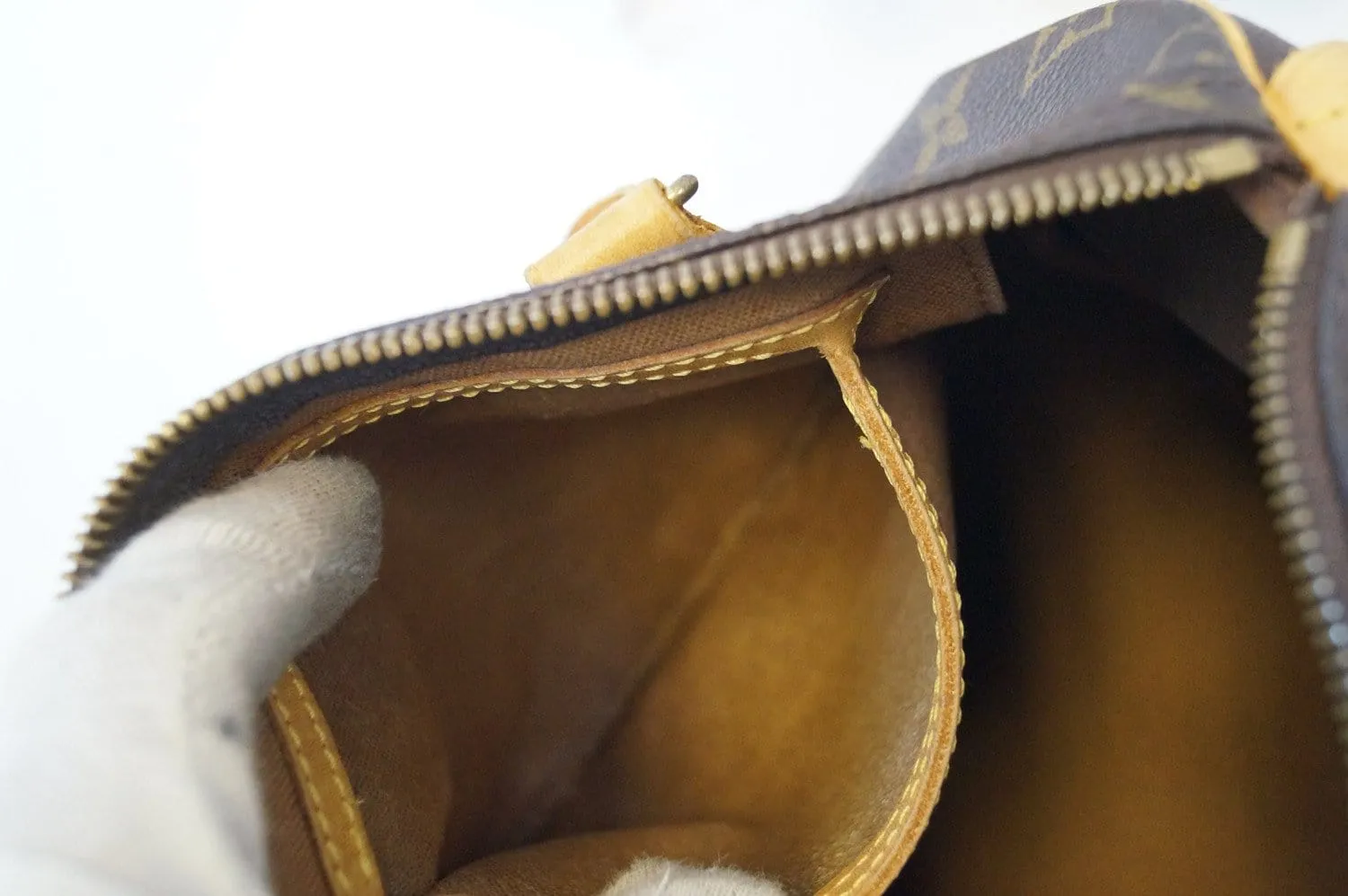 LOUIS VUITTON Monogram Speedy 25 Brown Hand Bag