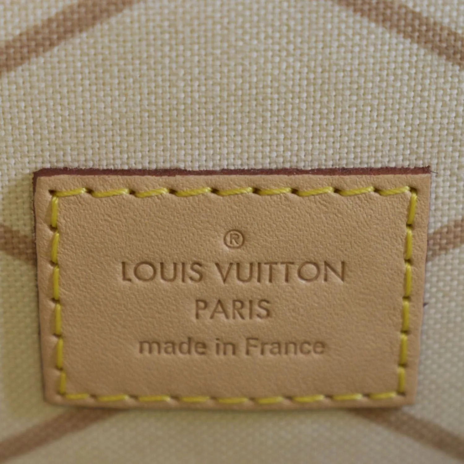 LOUIS VUITTON Summer Trunk Metis Pochette Monogram Canvas Crossbody Bag Brown