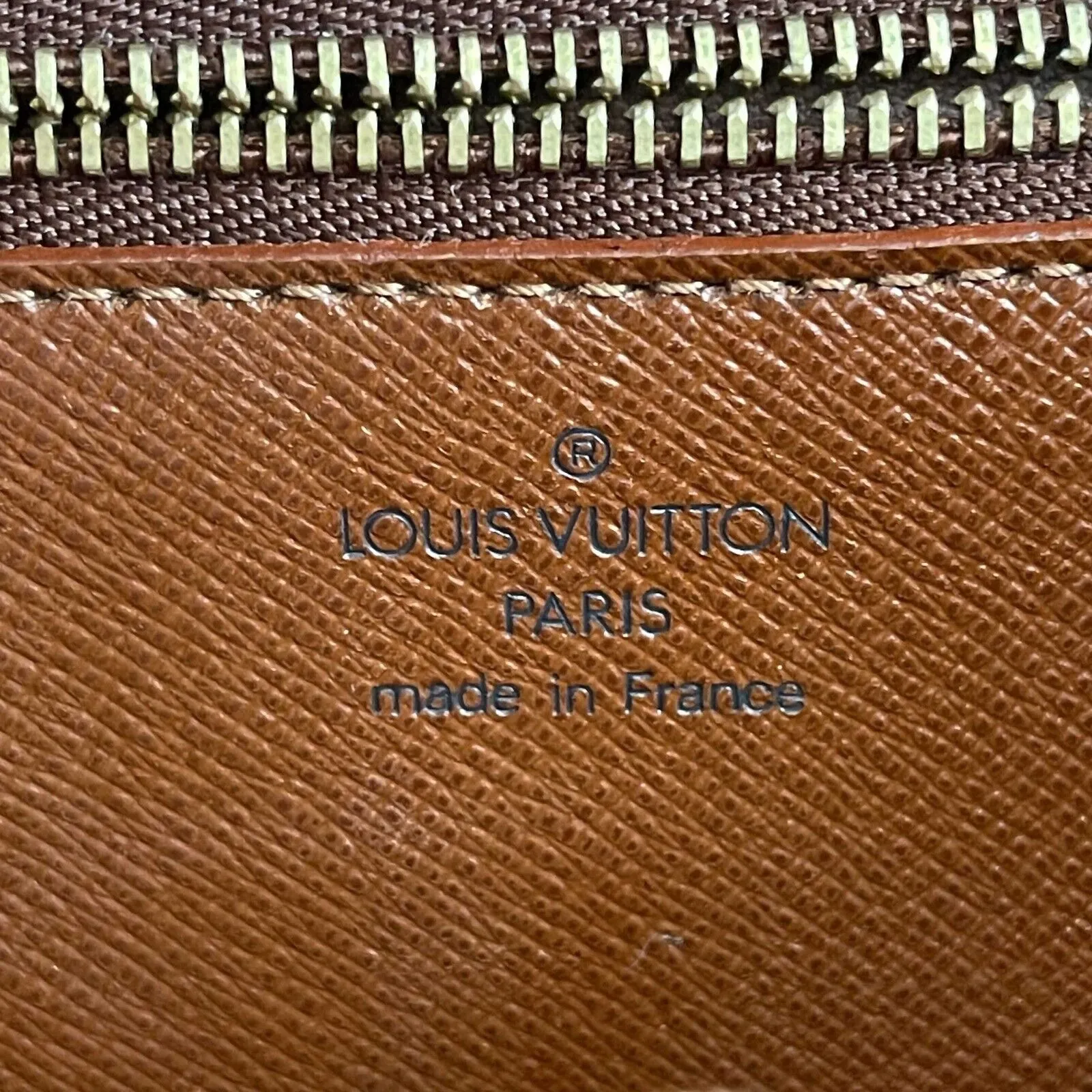 Louis Vuitton - Vintage Saint Cloud Crossbody - Brown / Tan Monogram