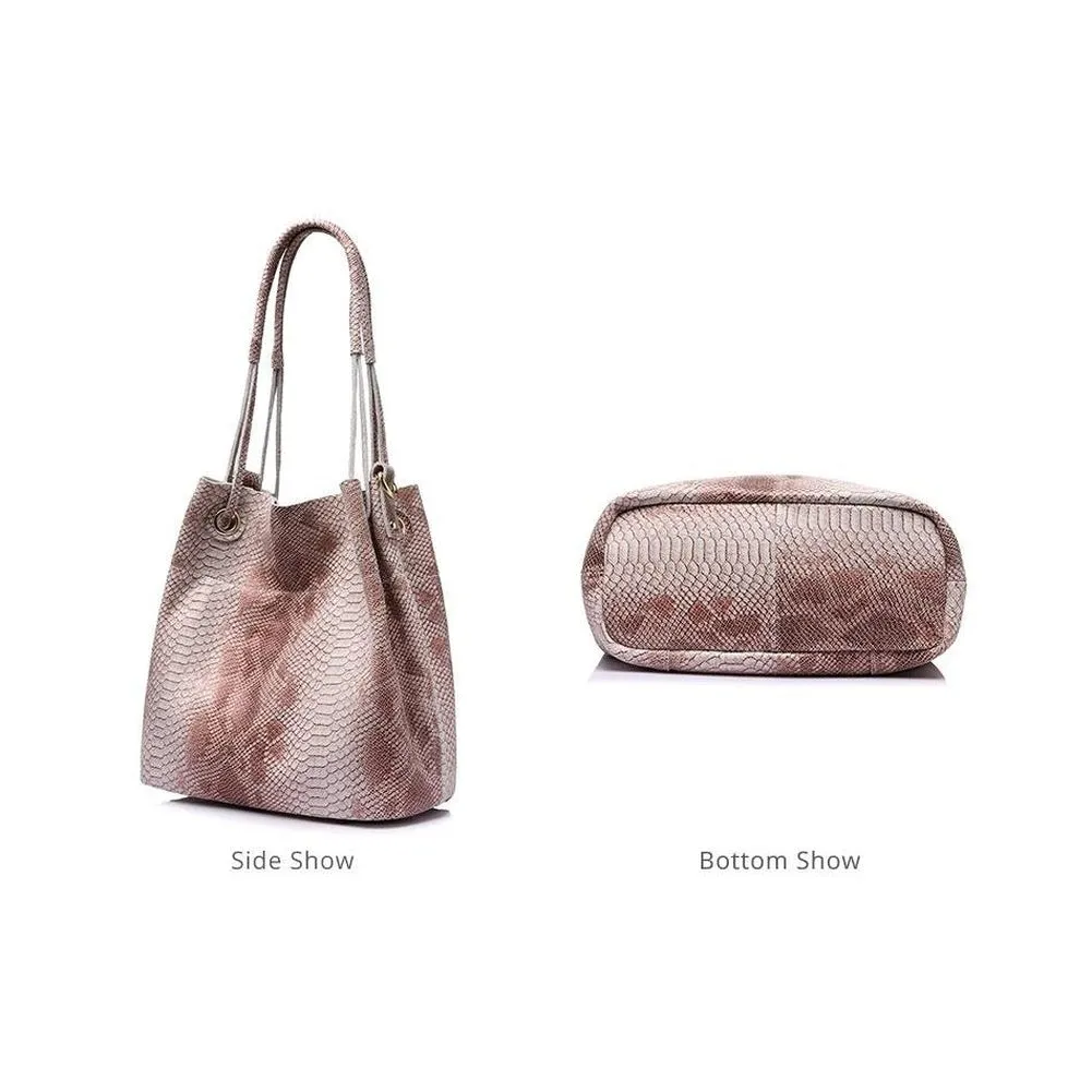 <bold>Bucket / Tote Bag <br>Genuine-Leather