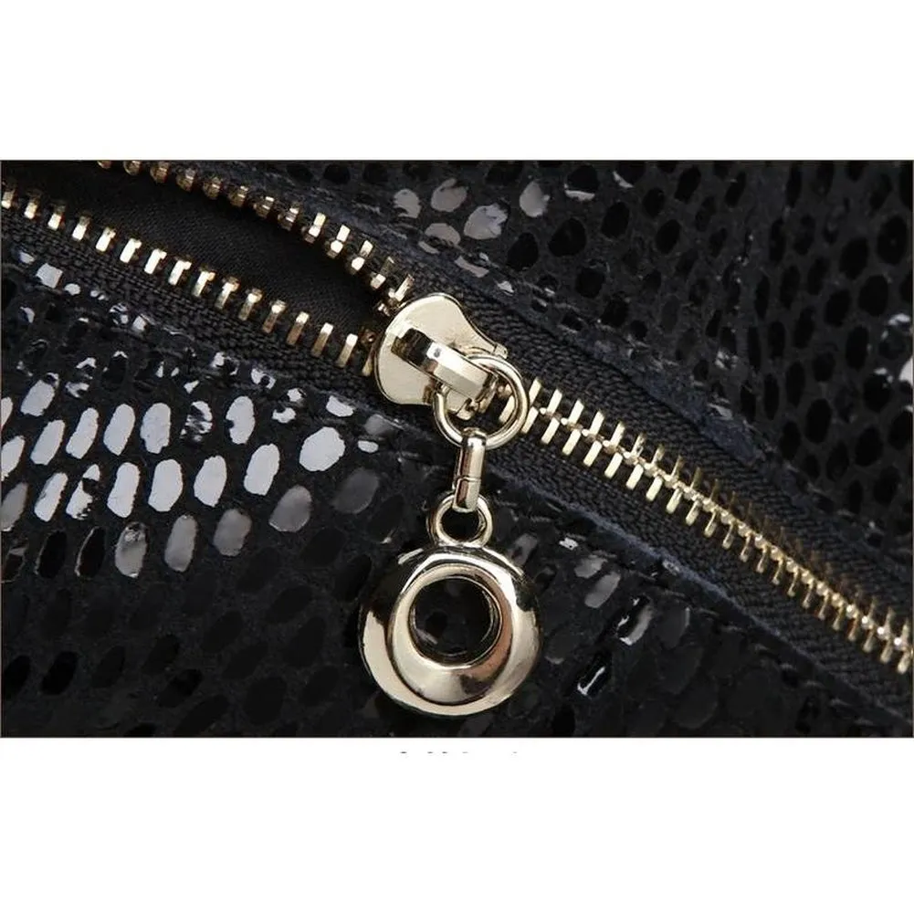<bold>Hobo / Shoulder Bag  <br>Vegan-Leather