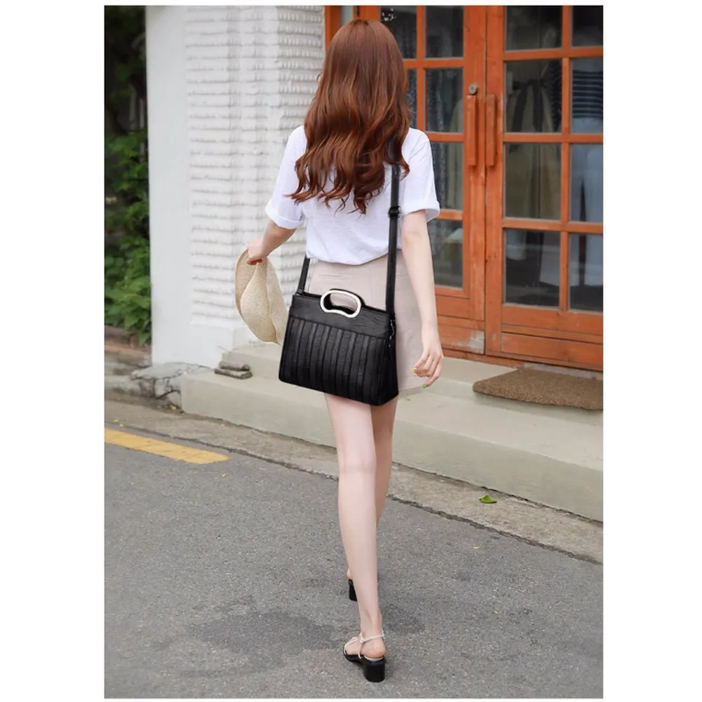 <bold>Top-Handle / Crossbody Bag  <br>Vegan-Leather