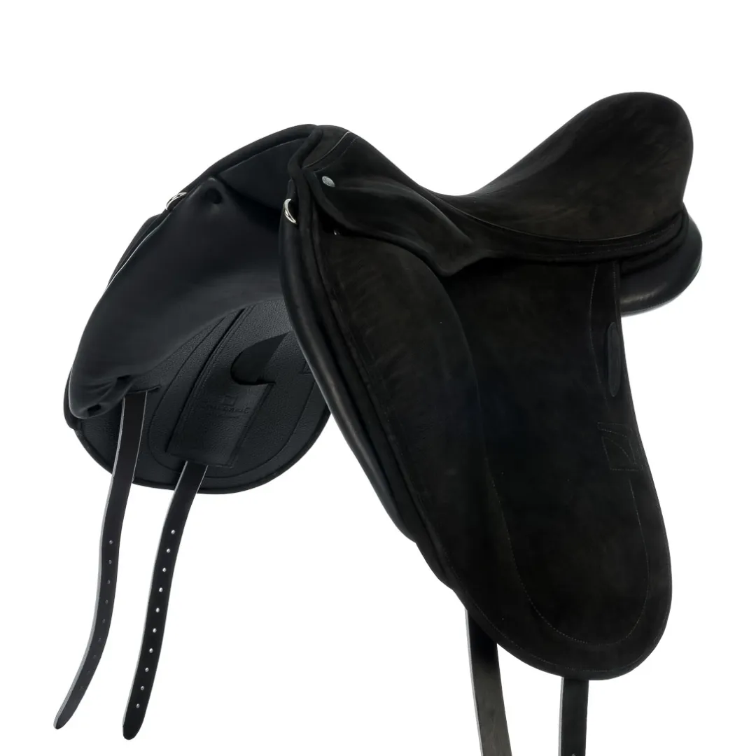 Luc Childeric DSG Dressage Saddle  Black