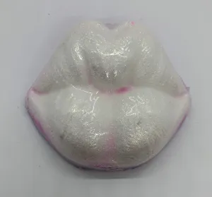 Luxury Bath Bomb - Angel Kiss
