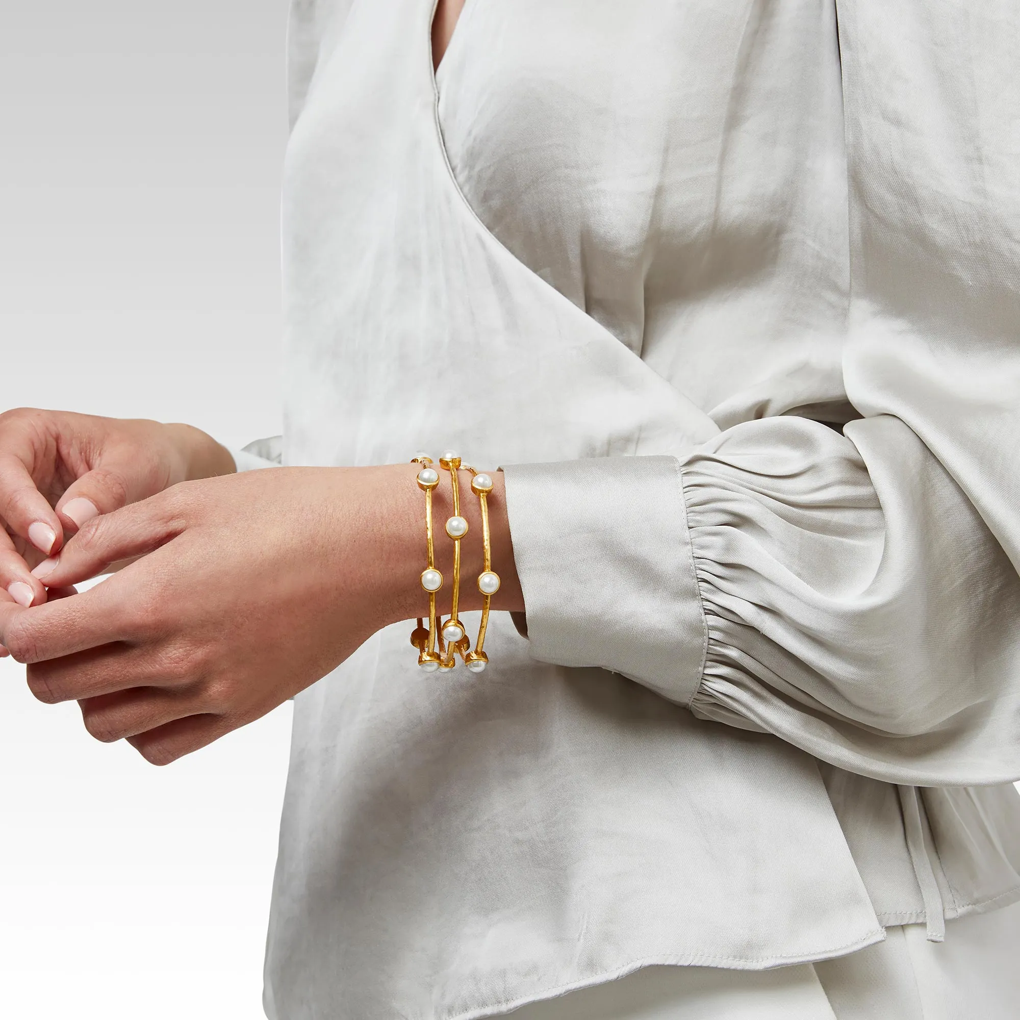 Milano Luxe Pearl Bangle - Medium