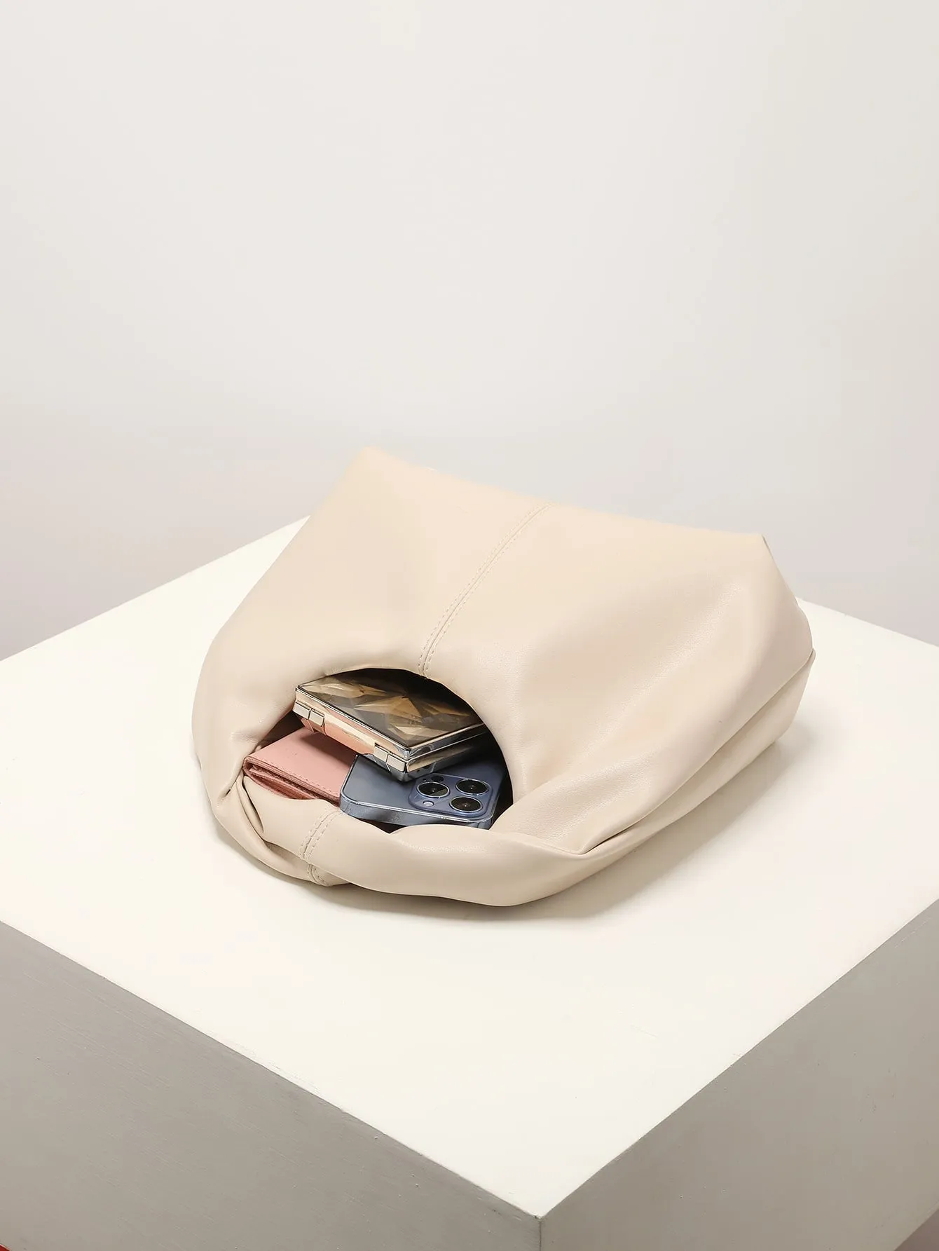 Minimalist Top Handle Hobo Bag - Apricot
