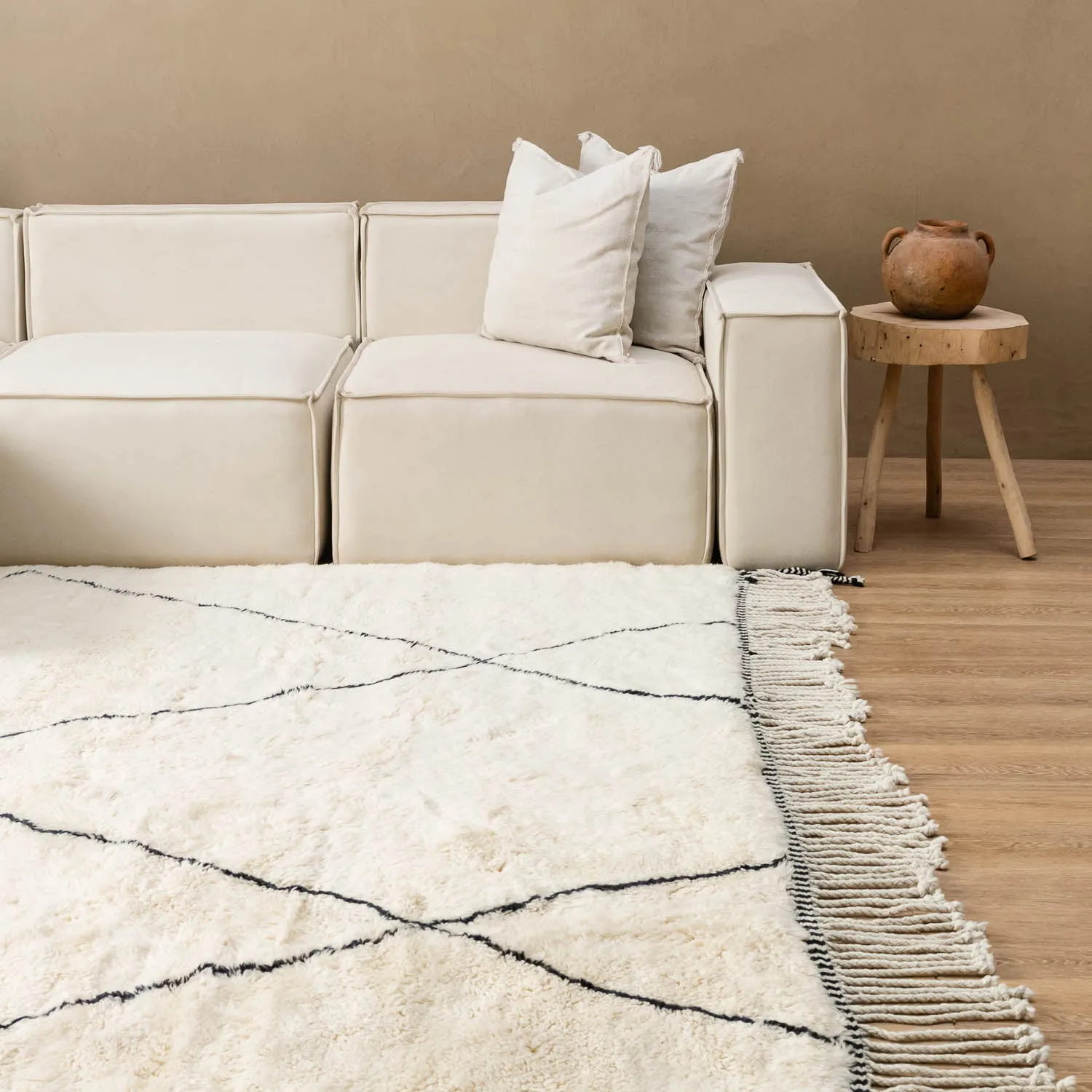 Nadidah - Luxury Shag Moroccan Rug