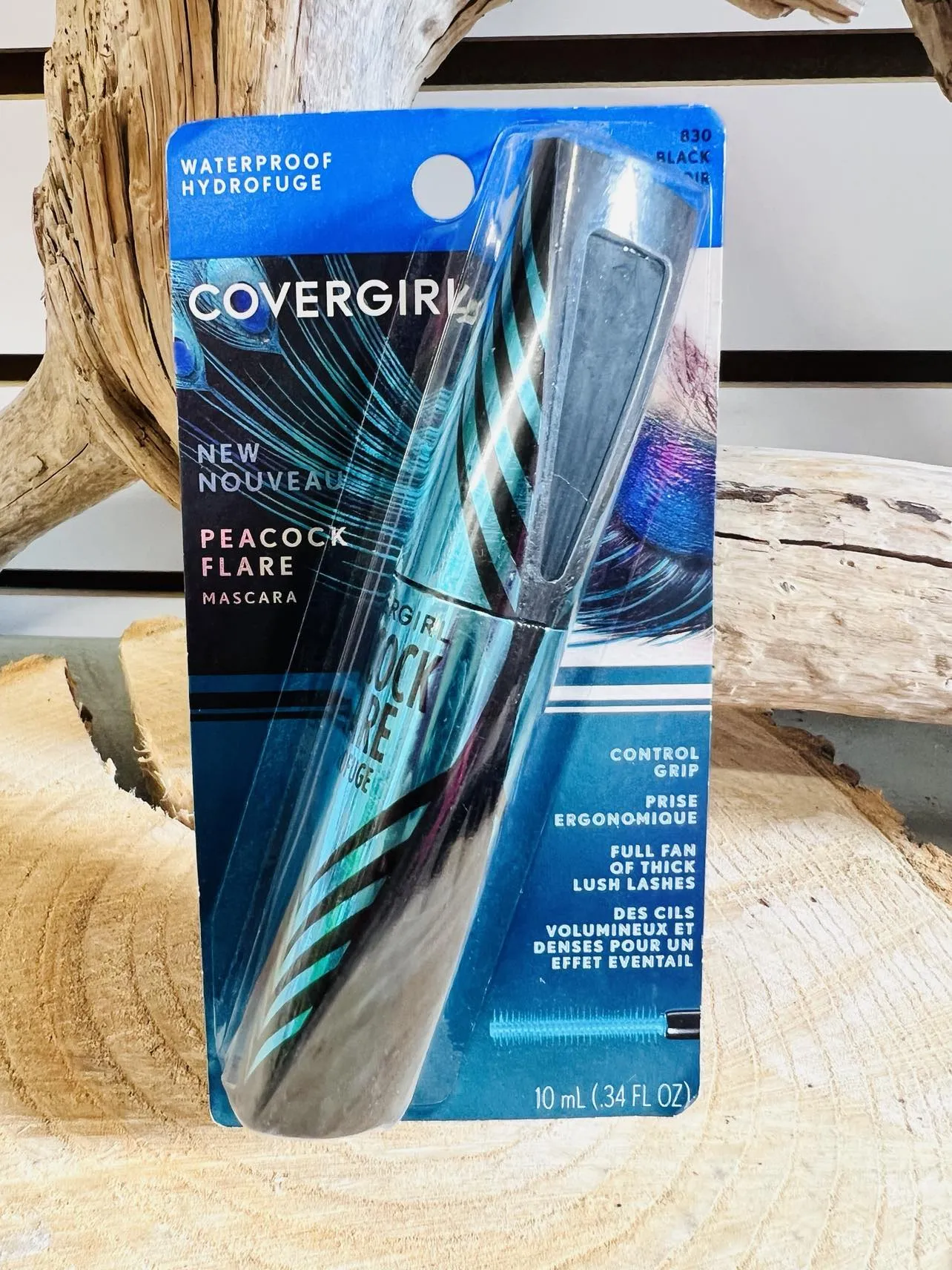 NEW CoverGirl Peacock Flare 830 Black Waterproof Mascara