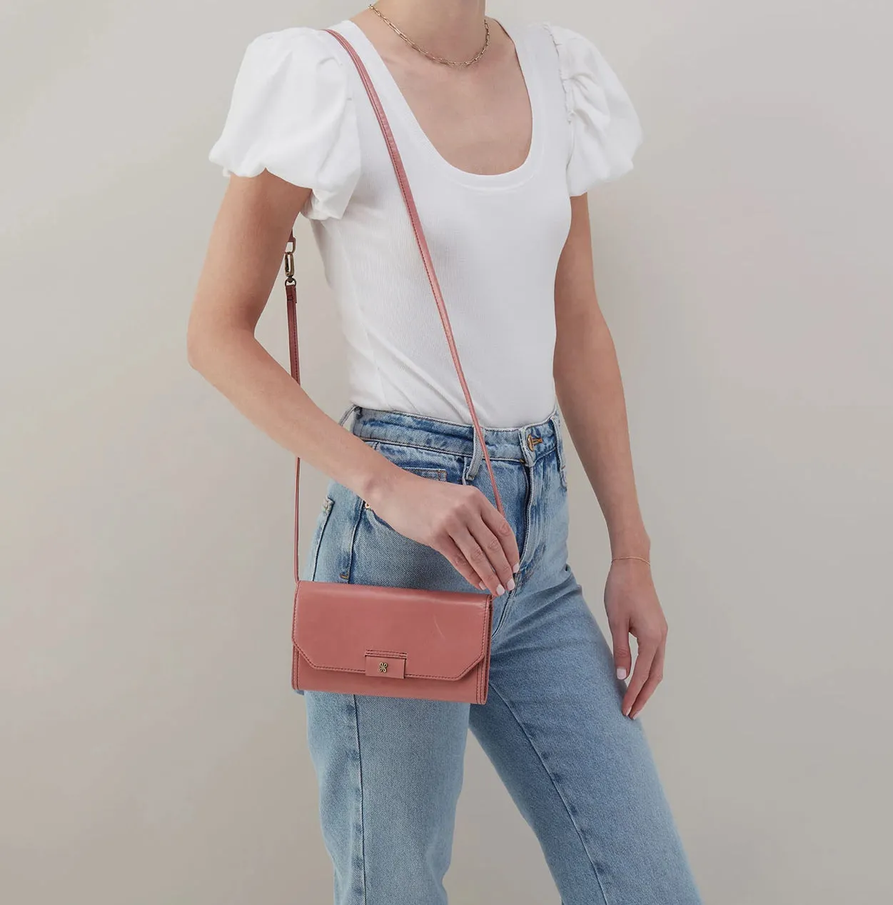 NEW Hobo ROMY Wallet Crossbody - Rose