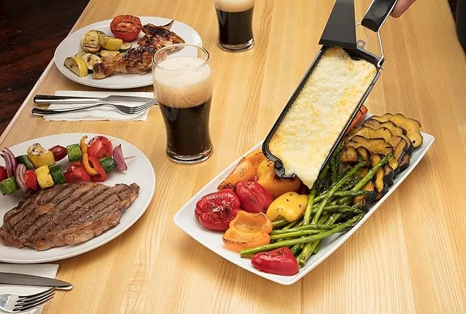 New in box! Cuisinart BBQ Cheese Melt Pan, Black