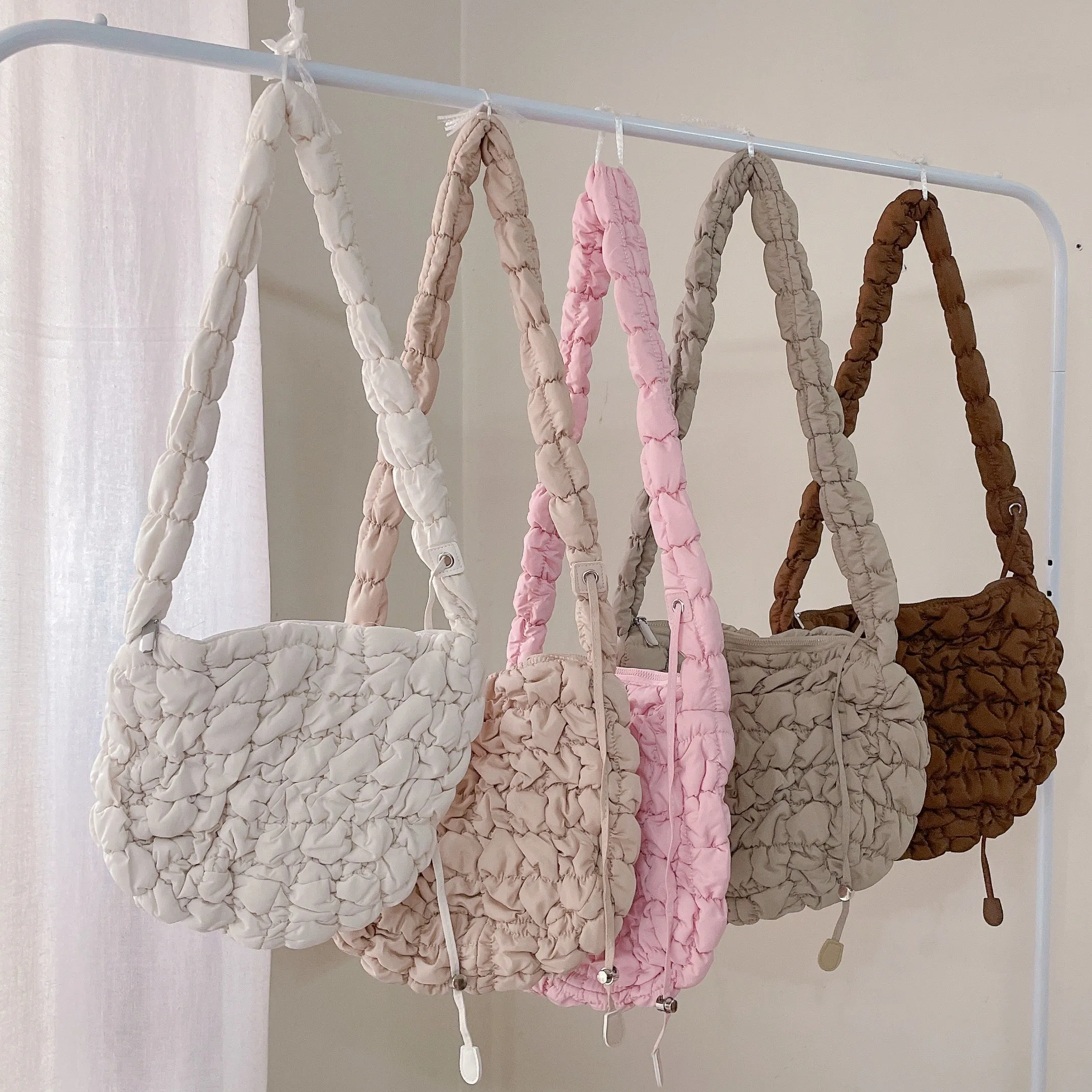 Pinterest Puffer 2 in 1 adjustable hobo bag (Code 6049)