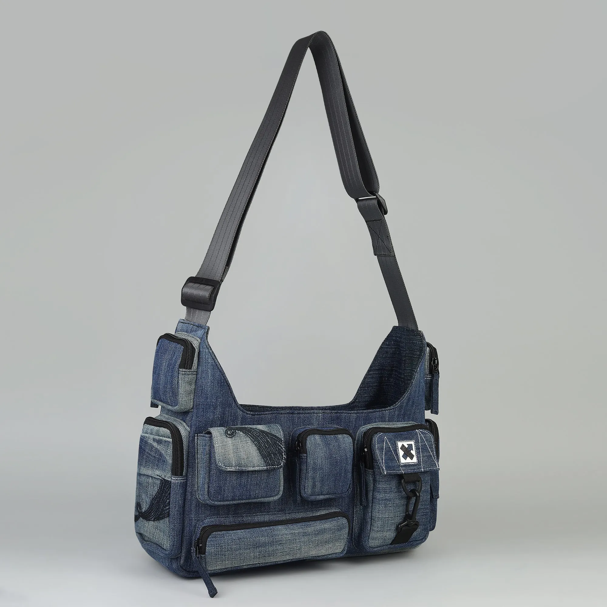 POCKET CLUSTER 306.25 MESSENGER BAG
