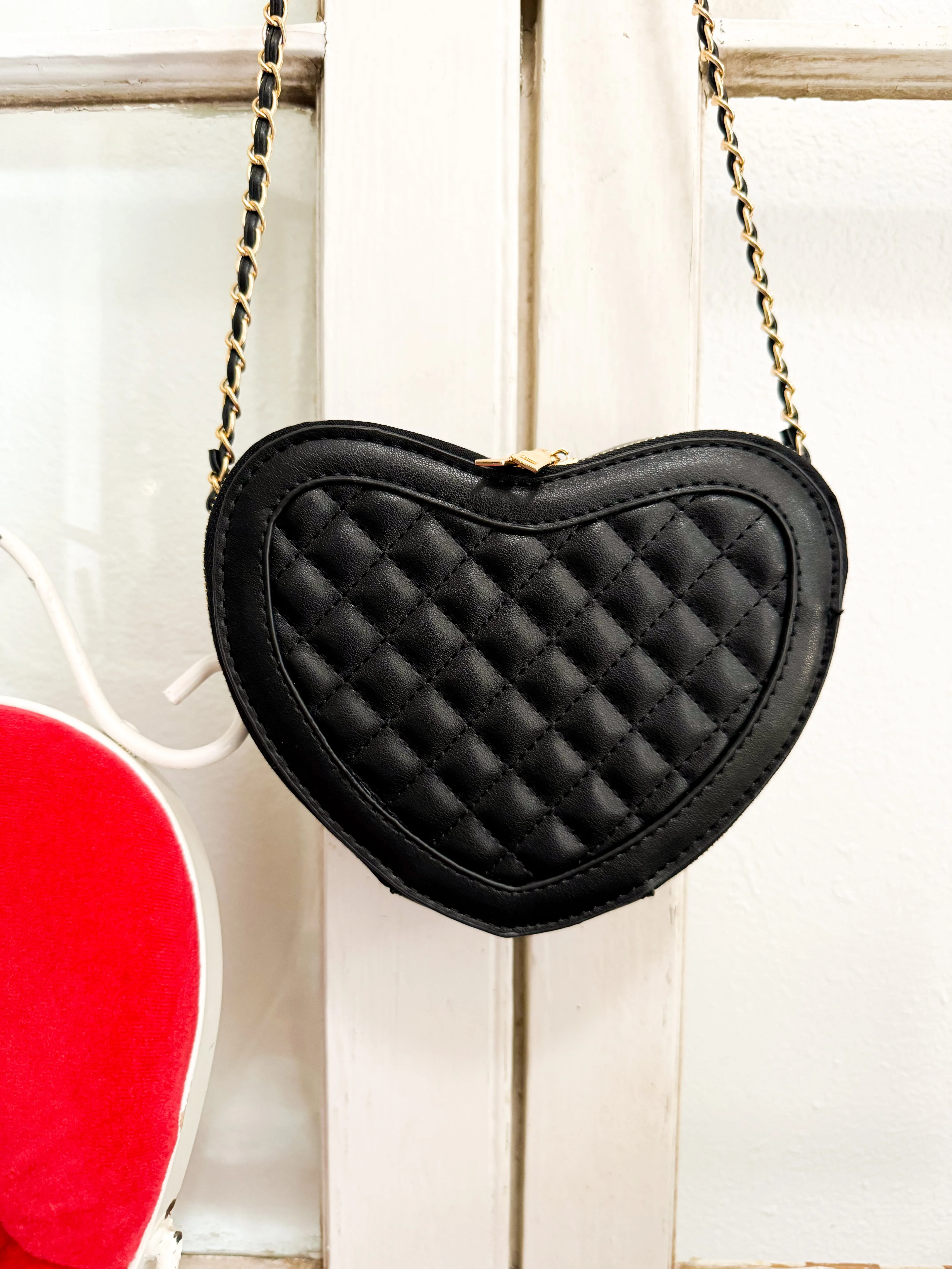 Quilted Heart Shape Swing Crossbody Bag