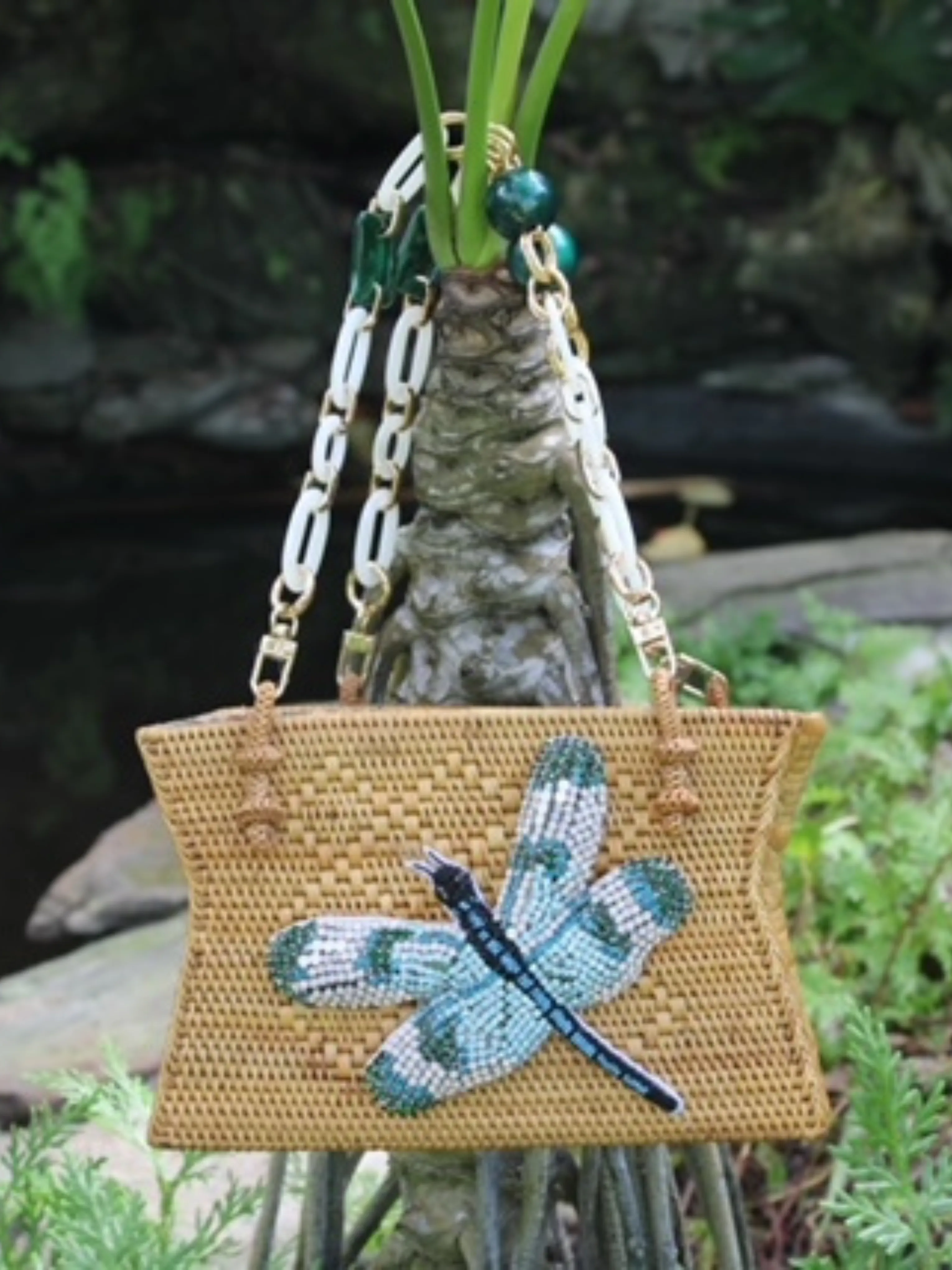 Raffia Tote with Dragonfly