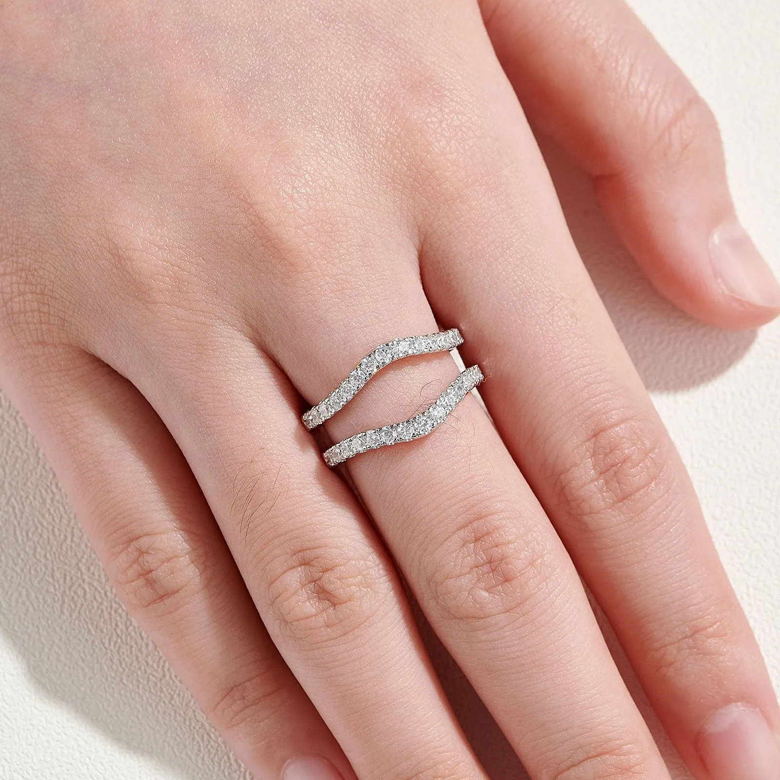 Round Cut Diamond Elegant Ring Enhancer