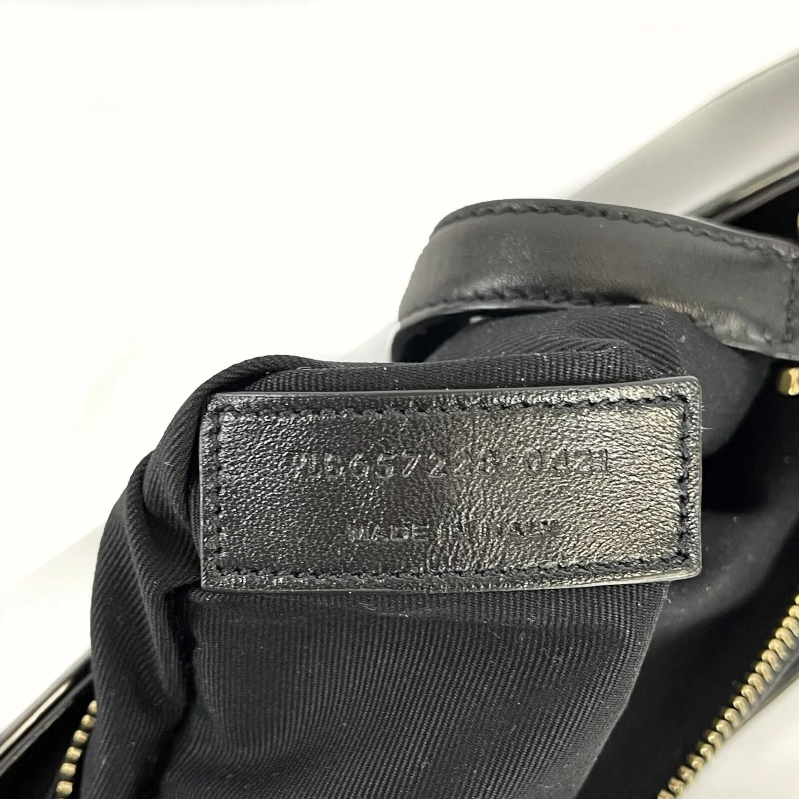 Saint Laurent - YSL - Le 5 À 7 Hobo Bag in Black Smooth Leather - Shoulder Bag