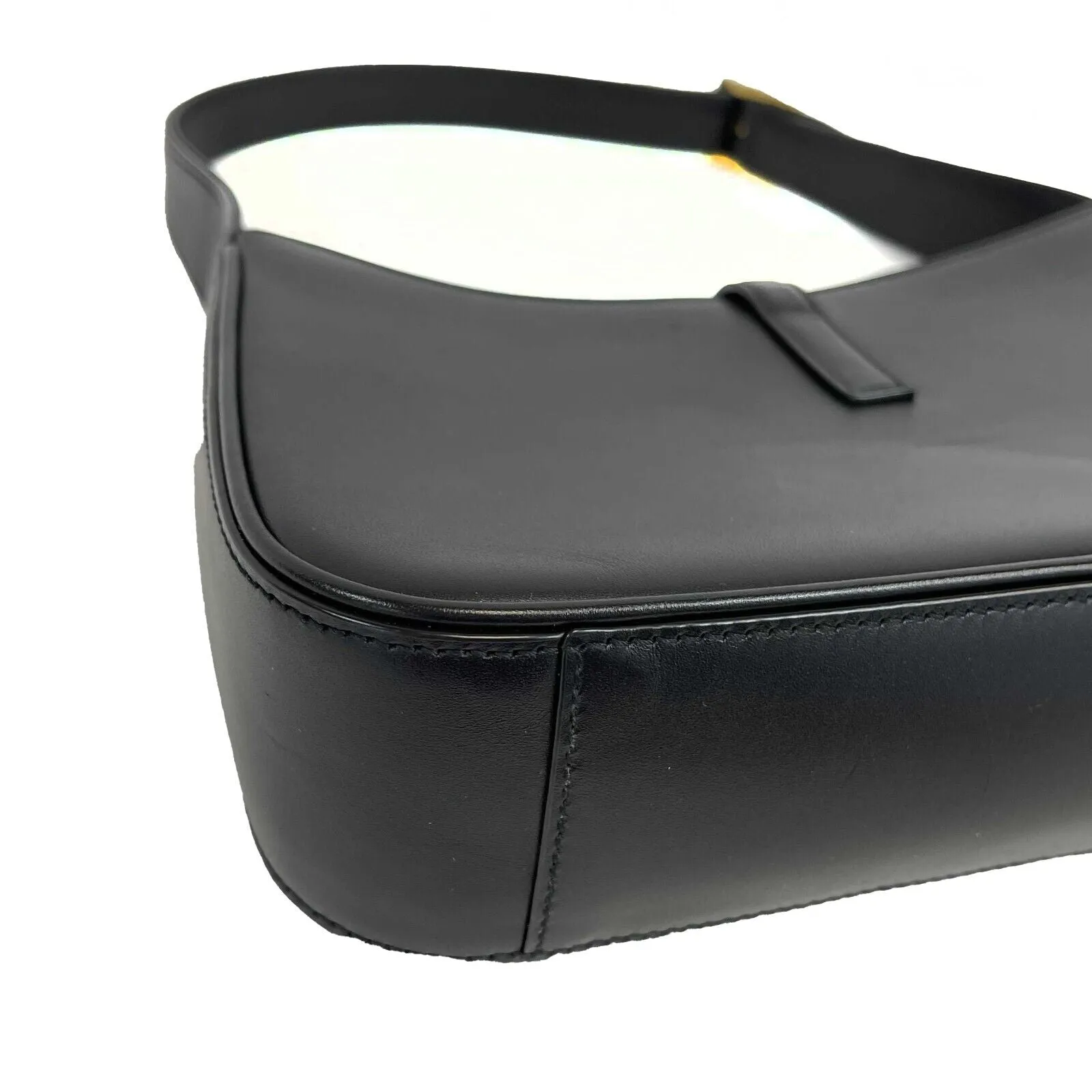 Saint Laurent - YSL - Le 5 À 7 Hobo Bag in Black Smooth Leather - Shoulder Bag