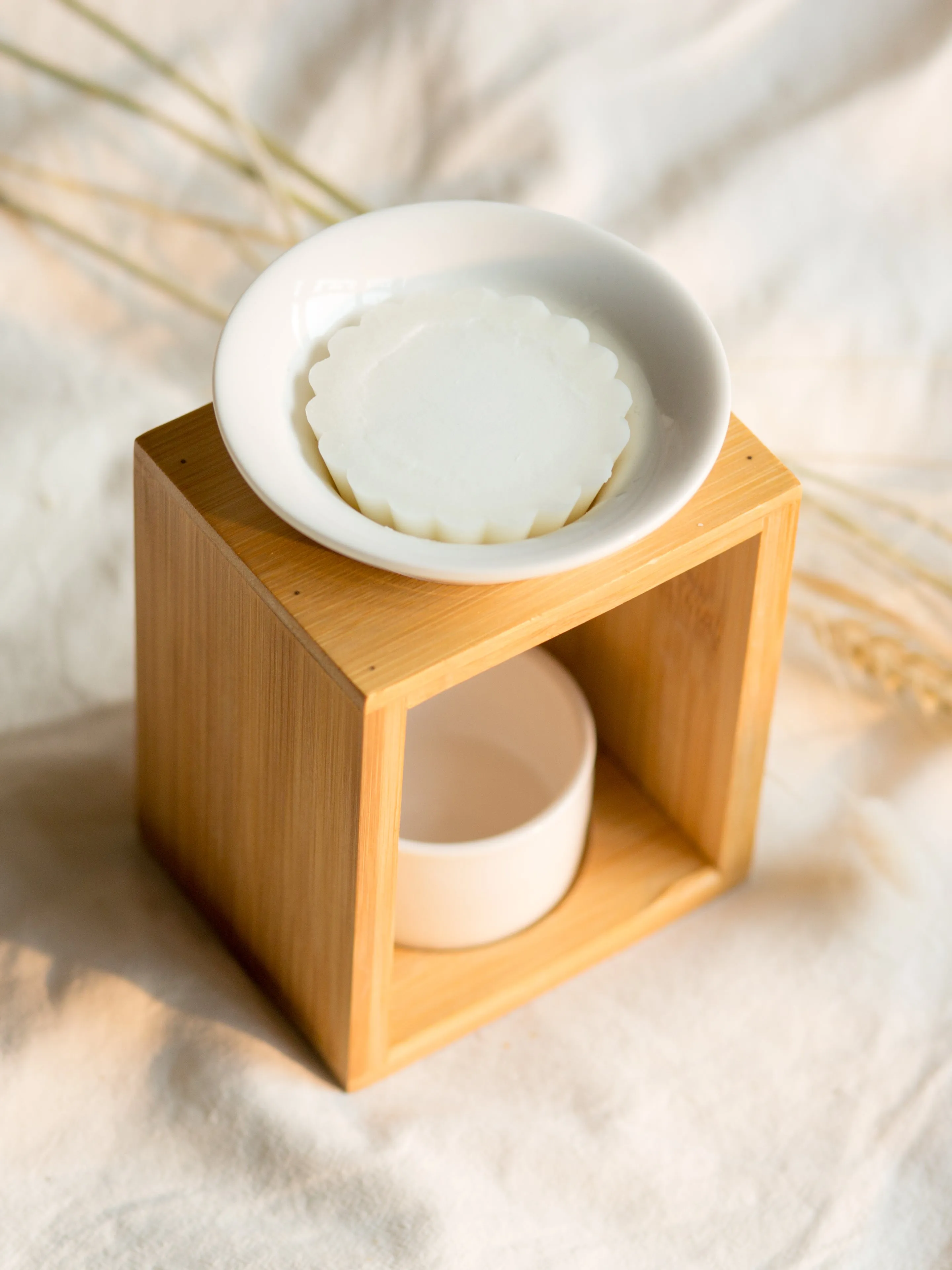 Simplicity wax melt burner