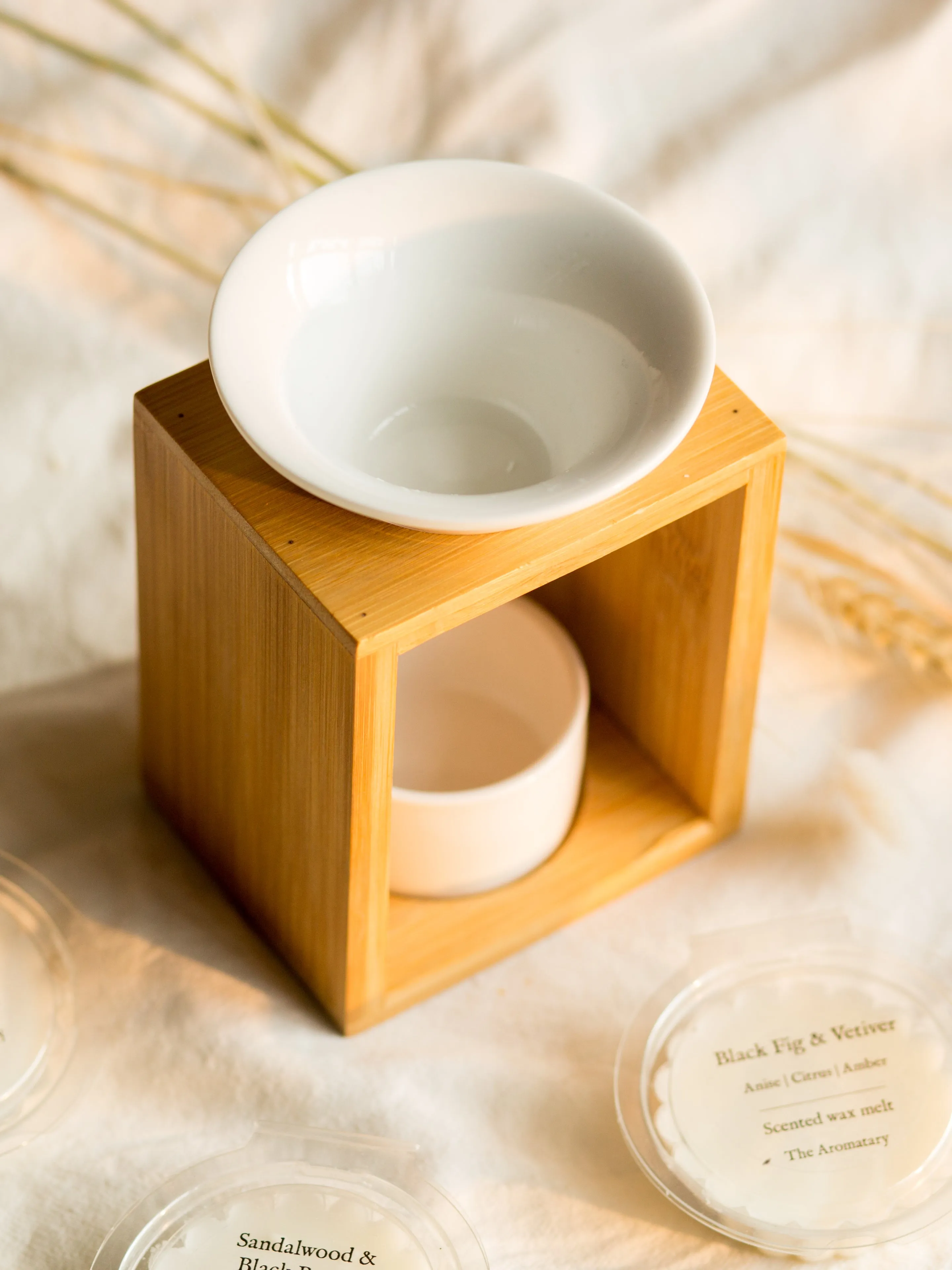 Simplicity wax melt burner