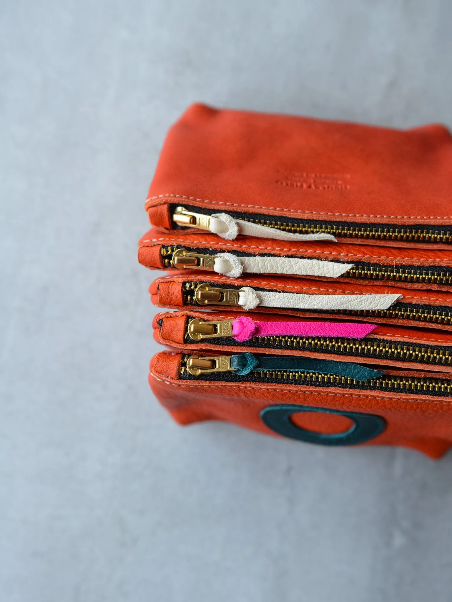 SMALL INITIAL POUCH - TOMATO RED