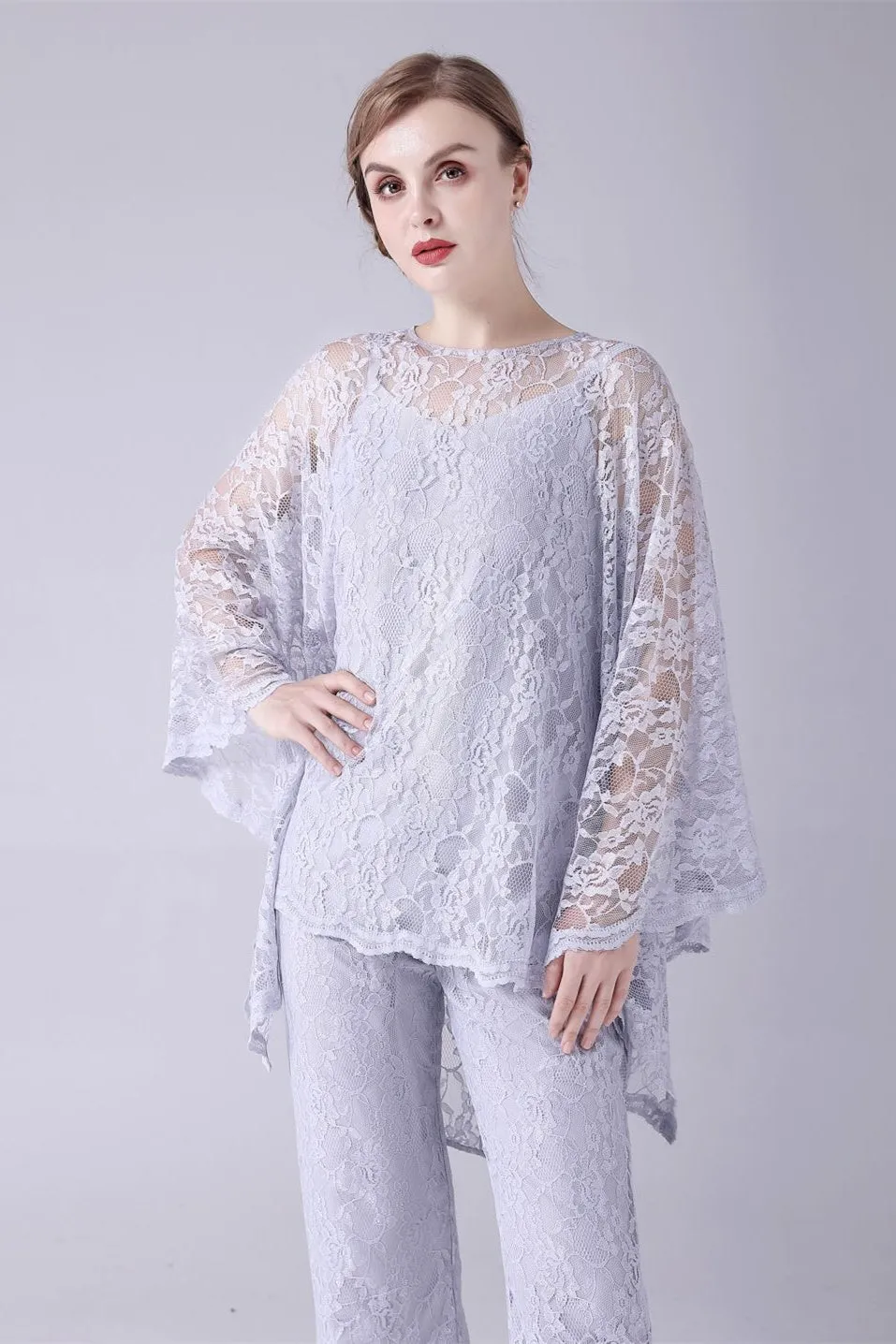 Spaghetti strap sleeveless lace vintage mother's suit
